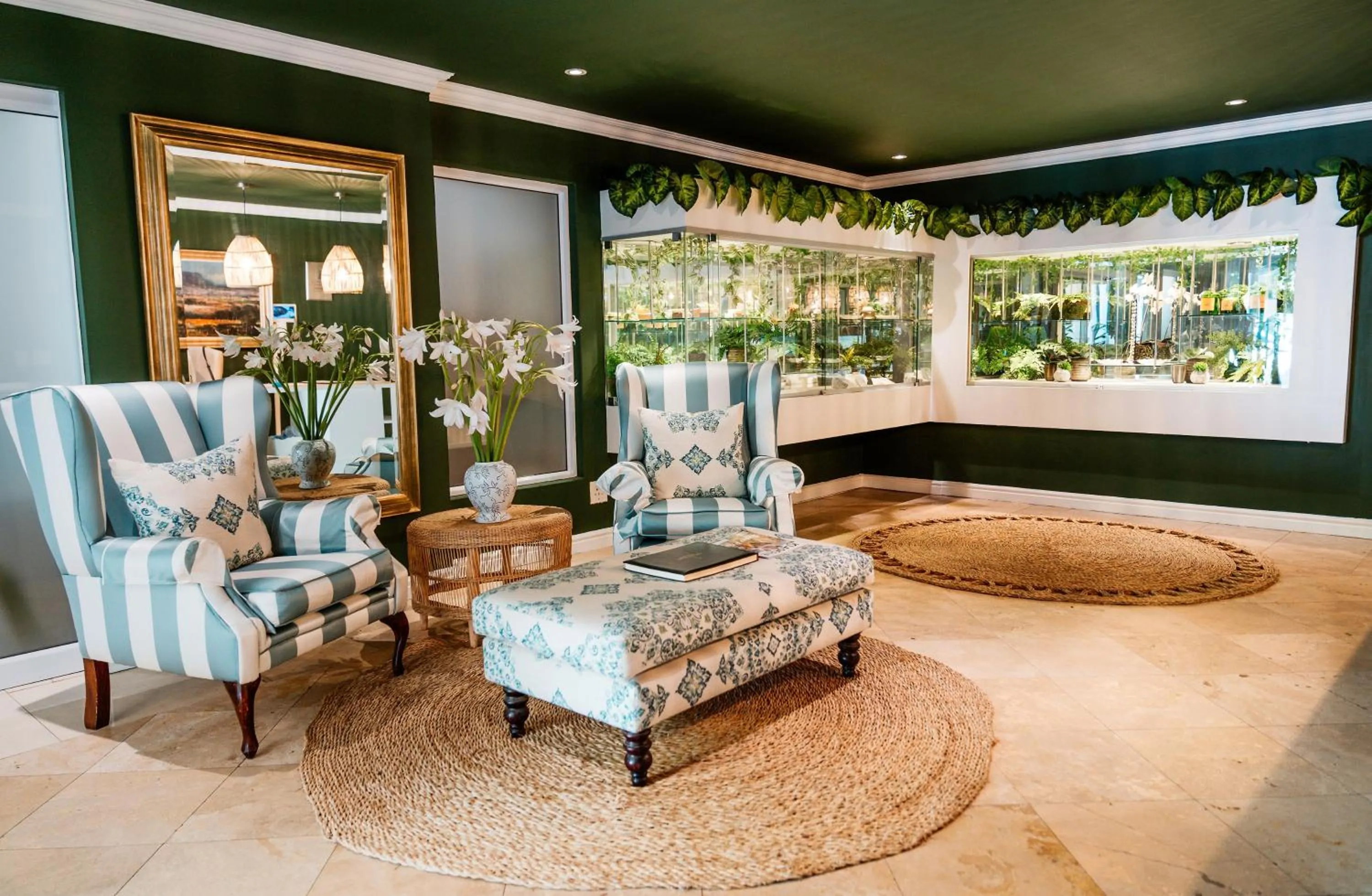 Facade/entrance in Last Word Constantia