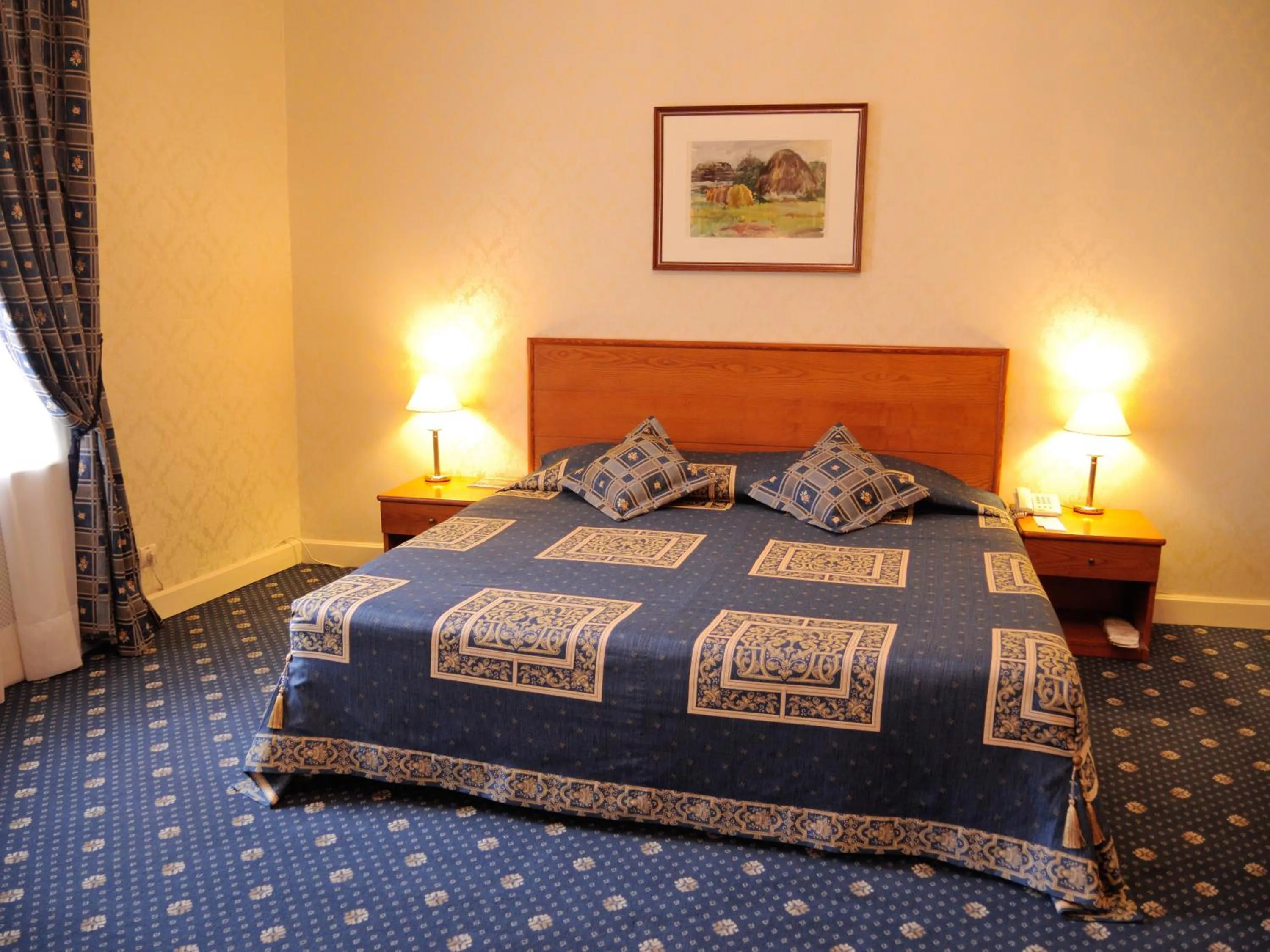 Bed in Grand Hotel Ukraine