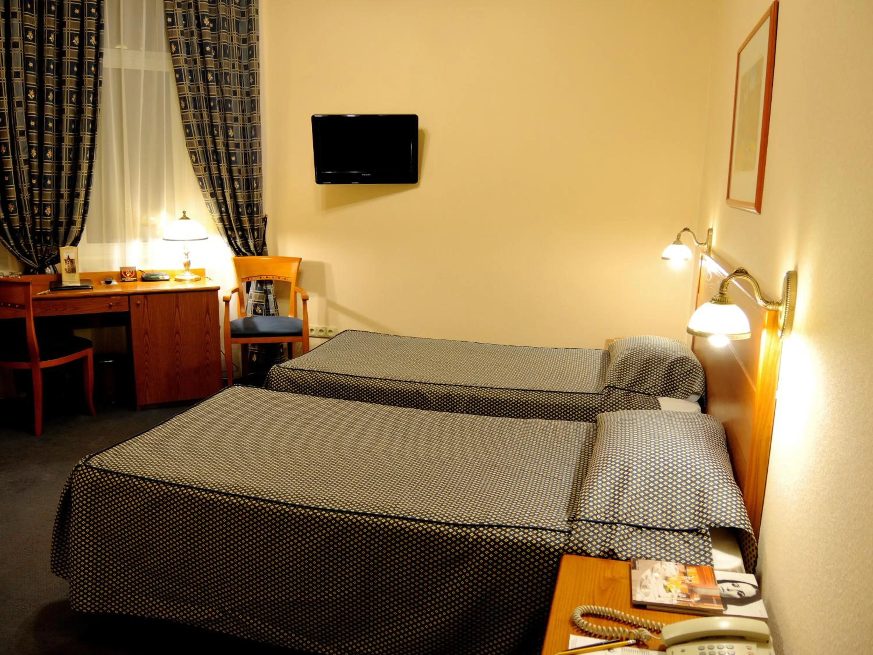 Bed in Grand Hotel Ukraine