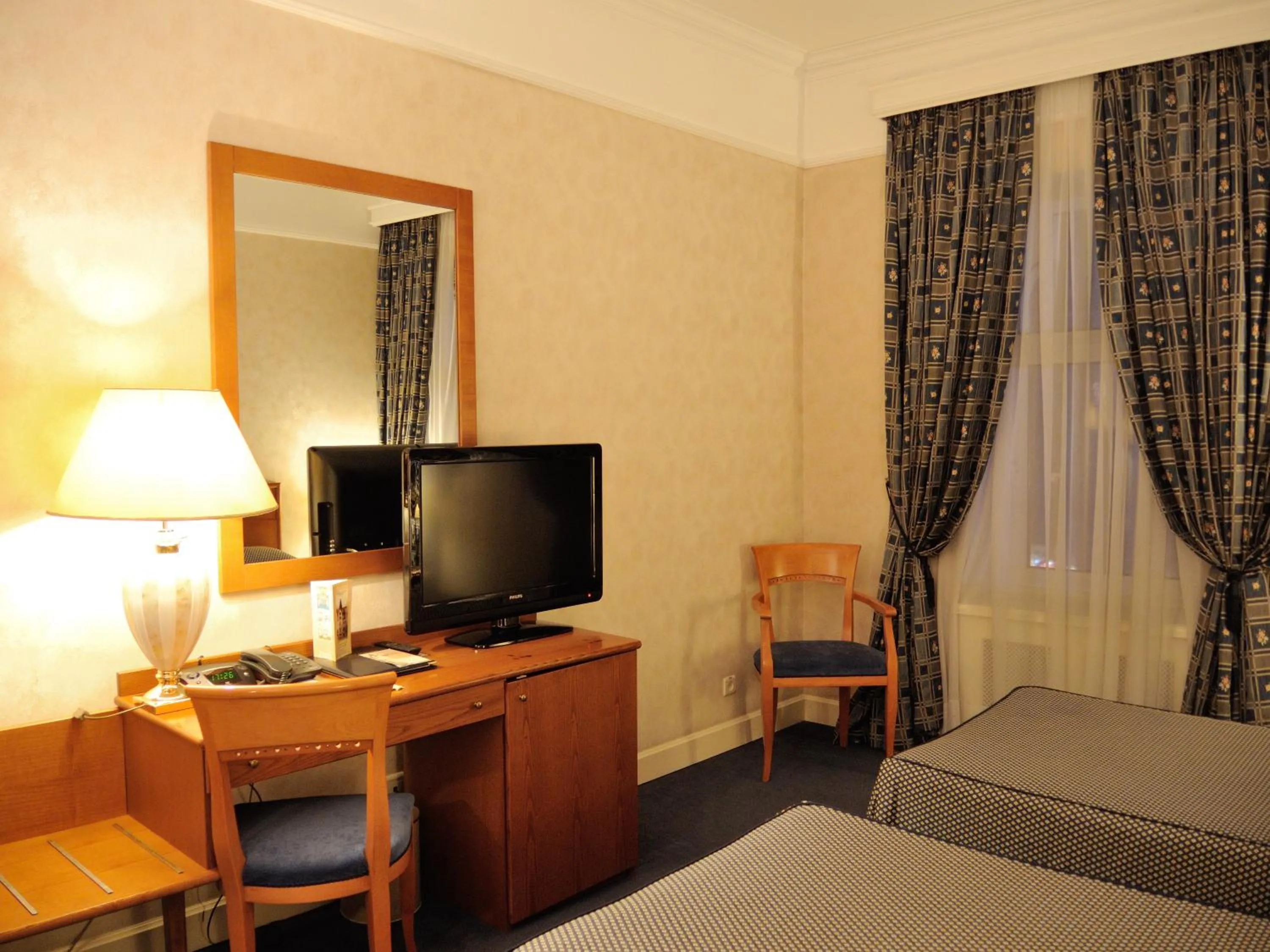 TV and multimedia, Bed in Grand Hotel Ukraine