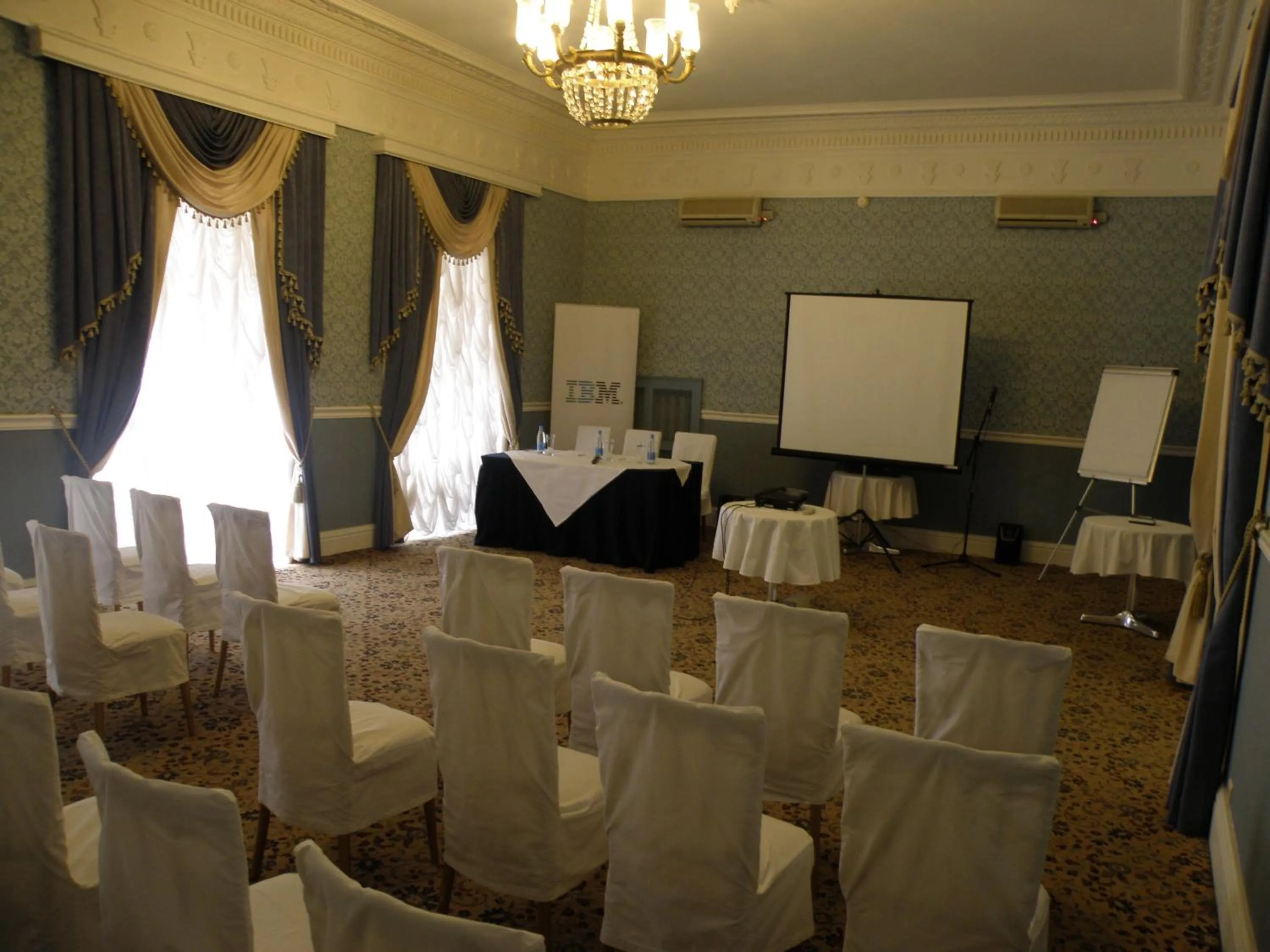 Business facilities in Grand Hotel Ukraine