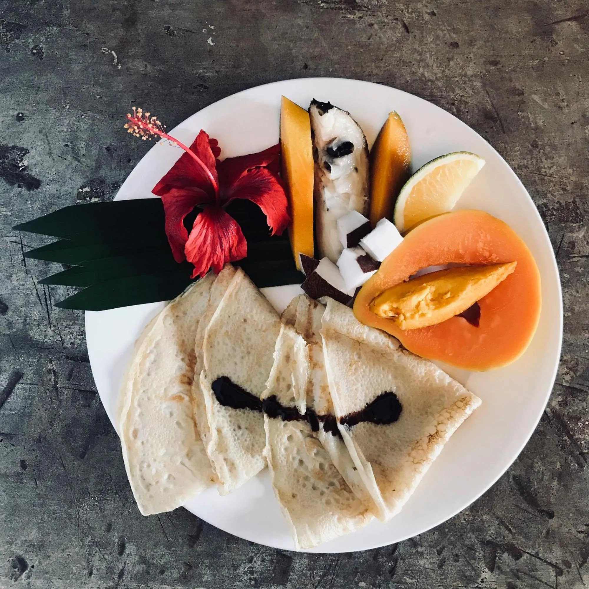 Breakfast in Mama Root