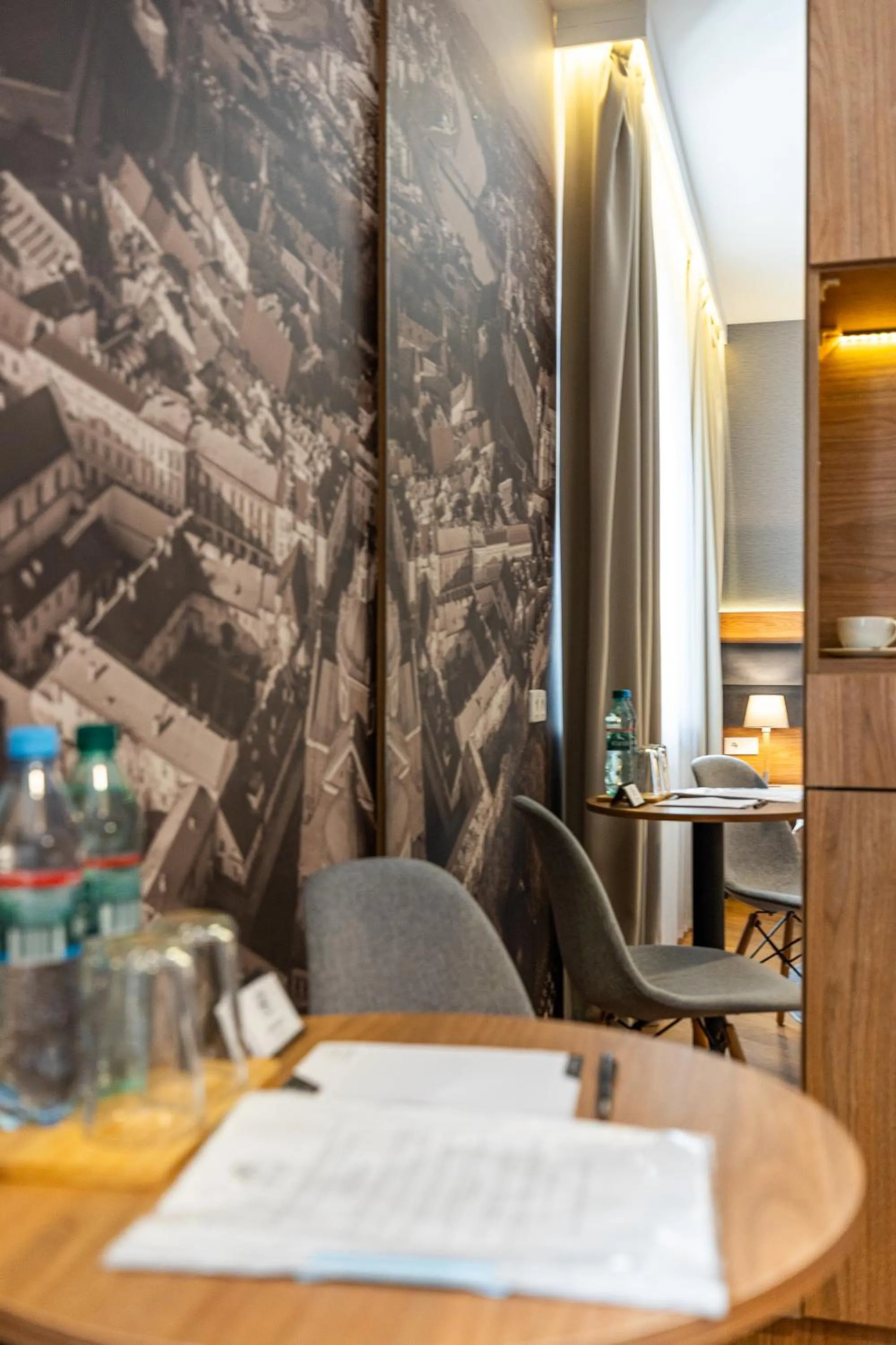 Kitchen or kitchenette in K4 APARTHOTEL KRAKÓW