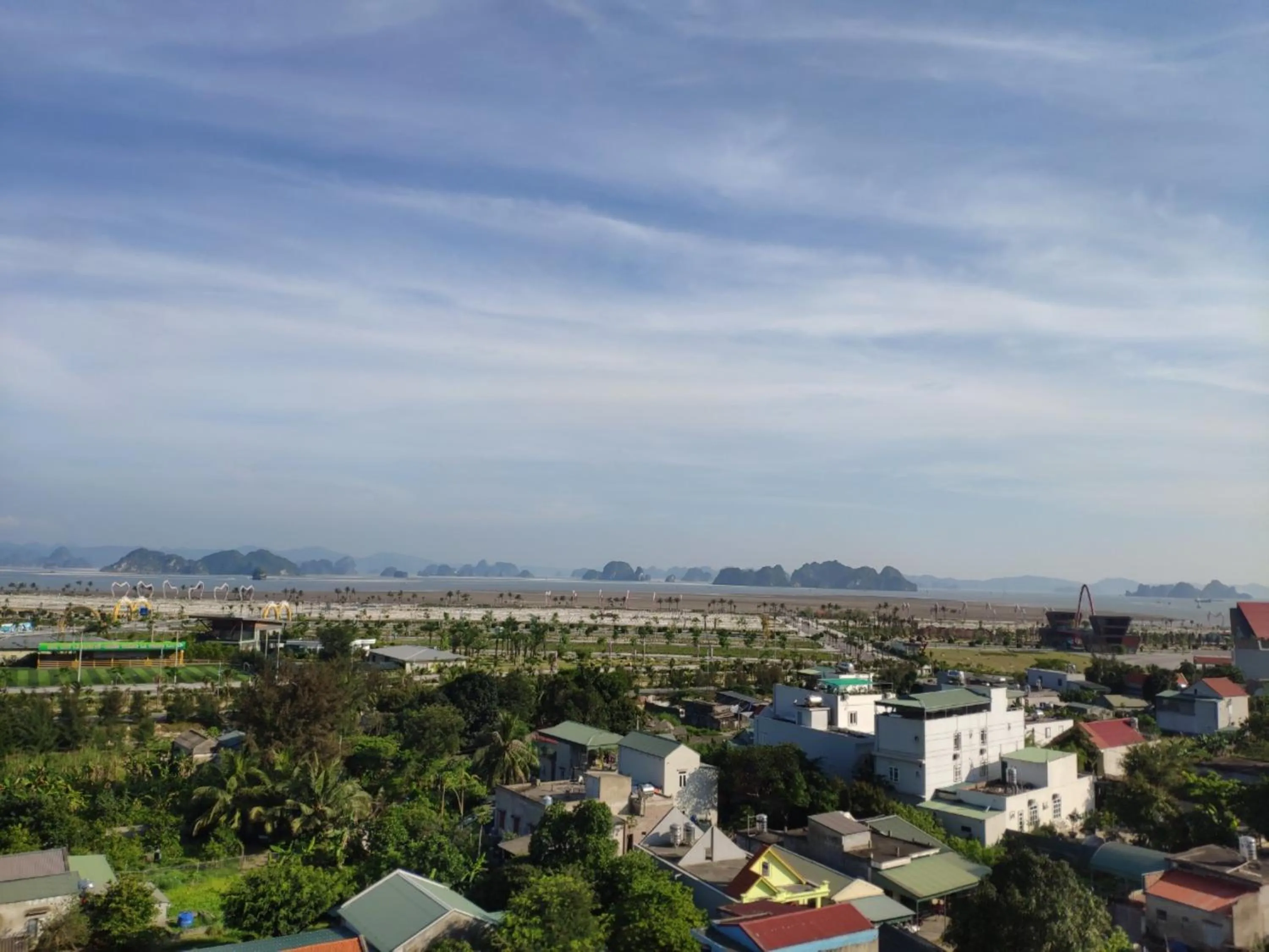 Neighbourhood in Hotel Ngoc Anh - Van Don