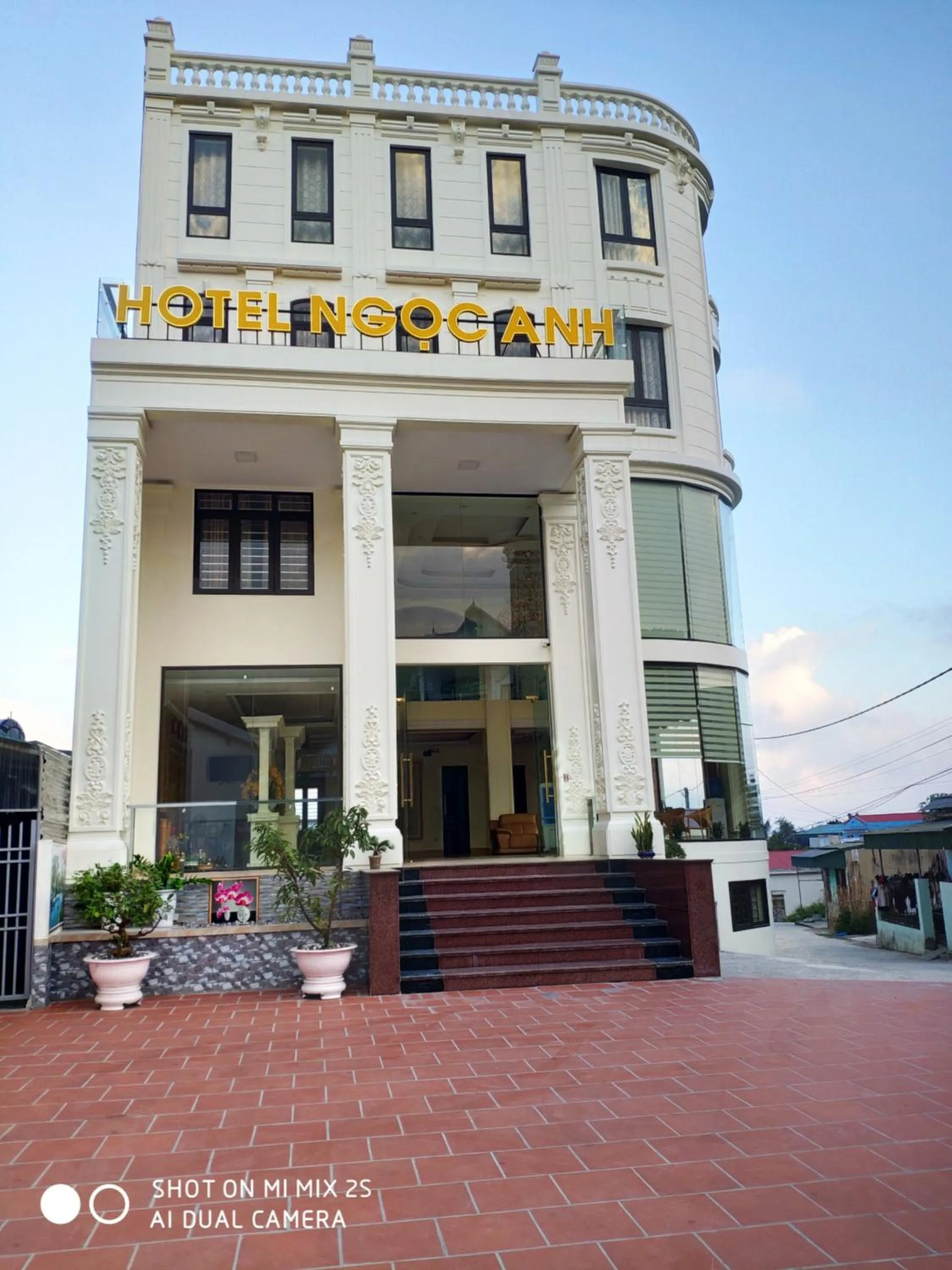Property building in Hotel Ngoc Anh - Van Don