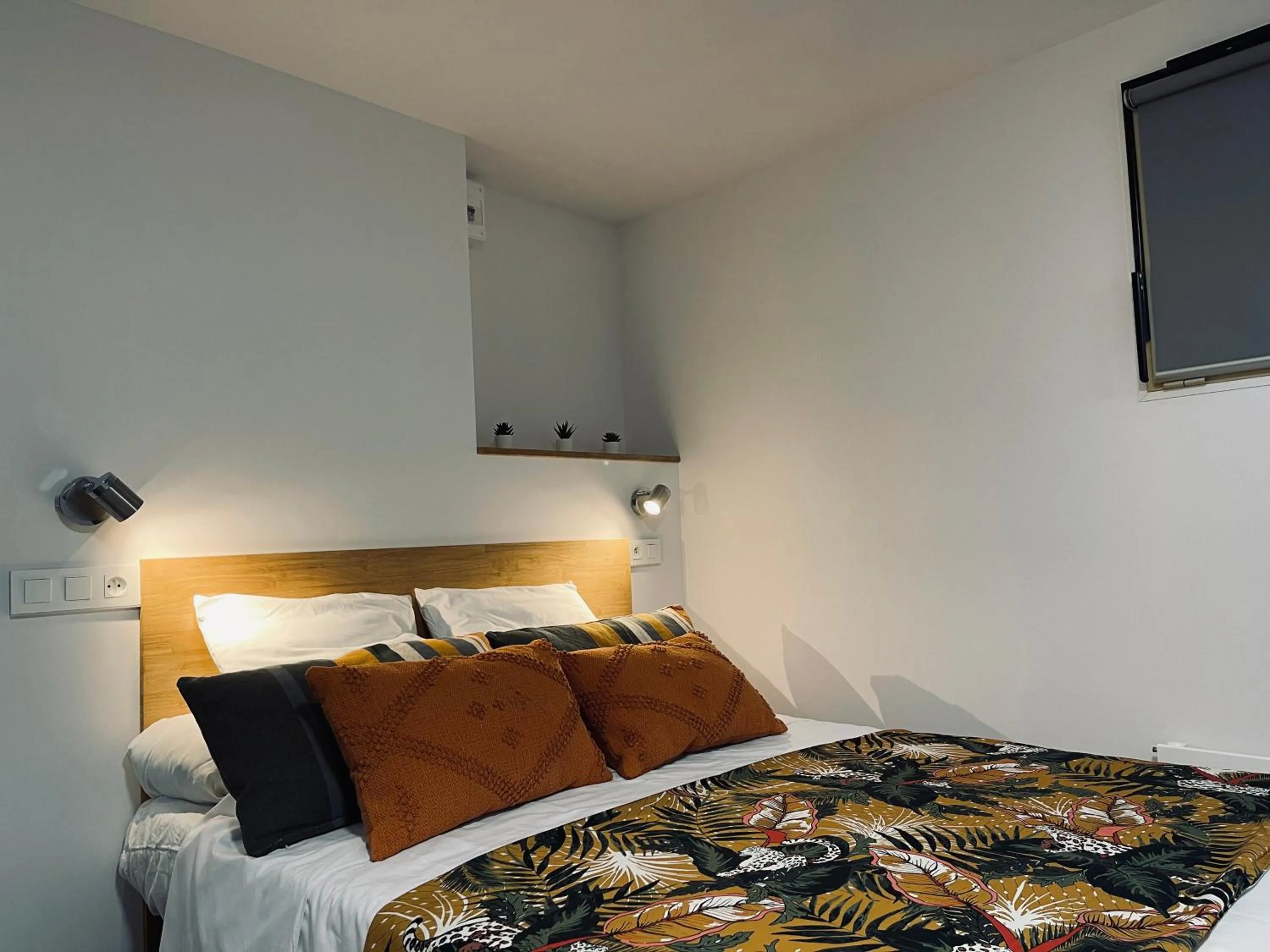 Bed in Hôtel Le Moulin D'Olt