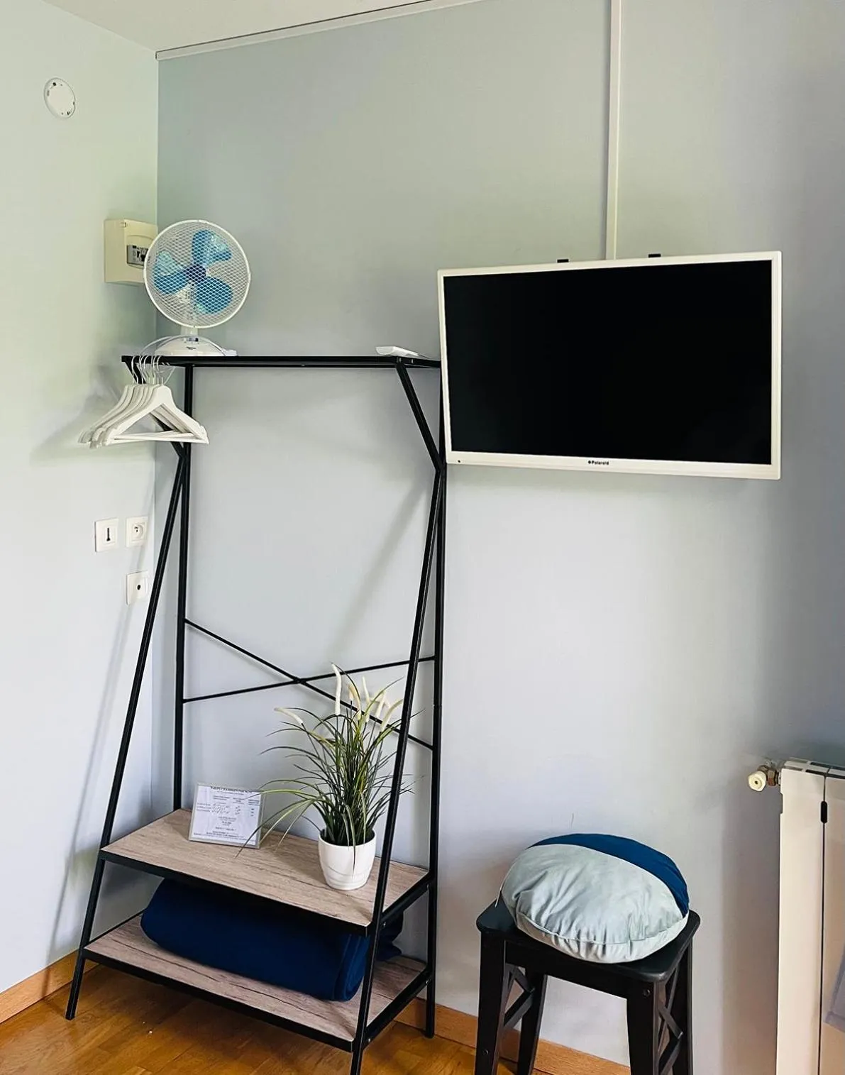 Property building, Bed in Hôtel Le Moulin D'Olt