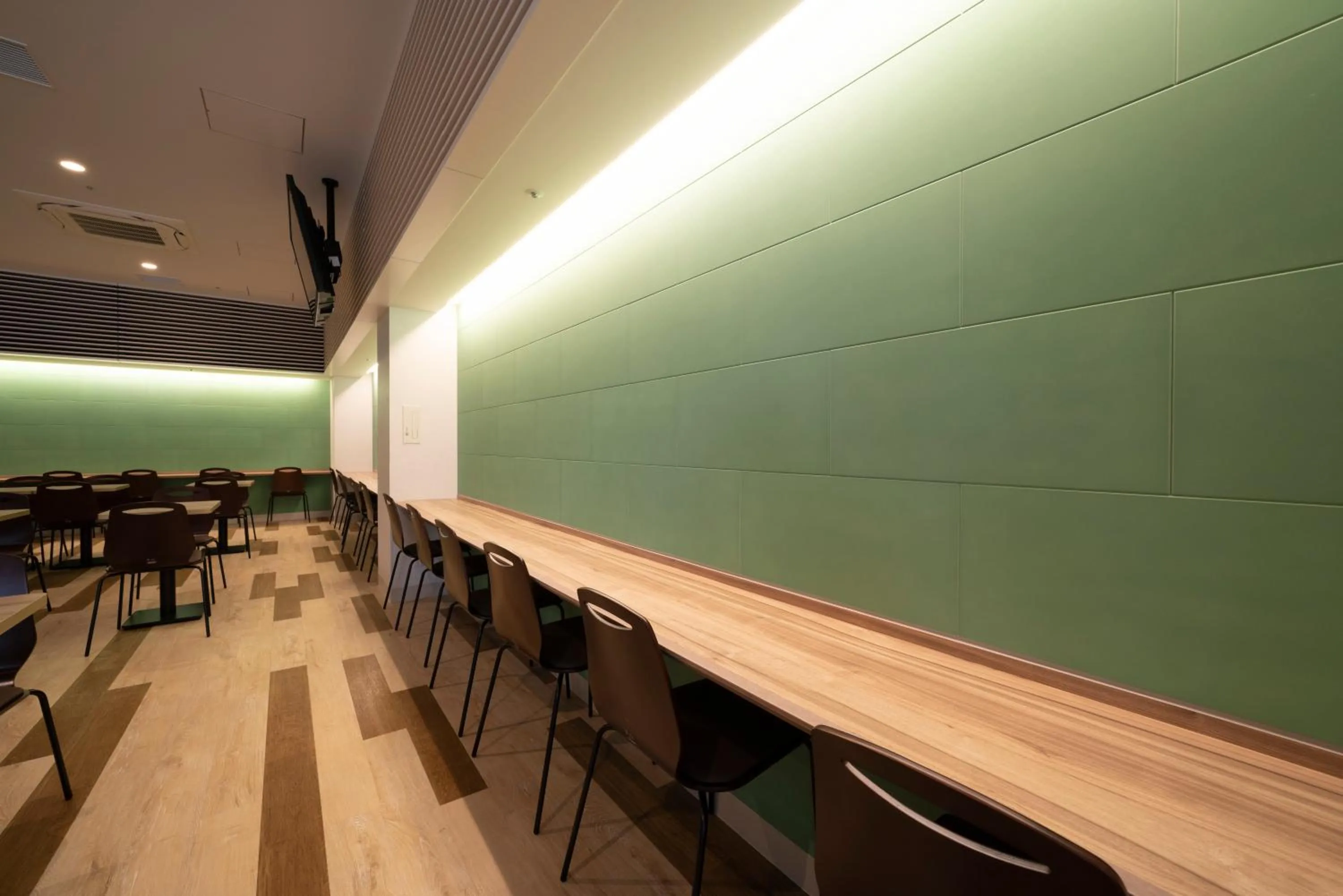 Restaurant/places to eat in Washington R&B Hotel Hakata Ekimae 2