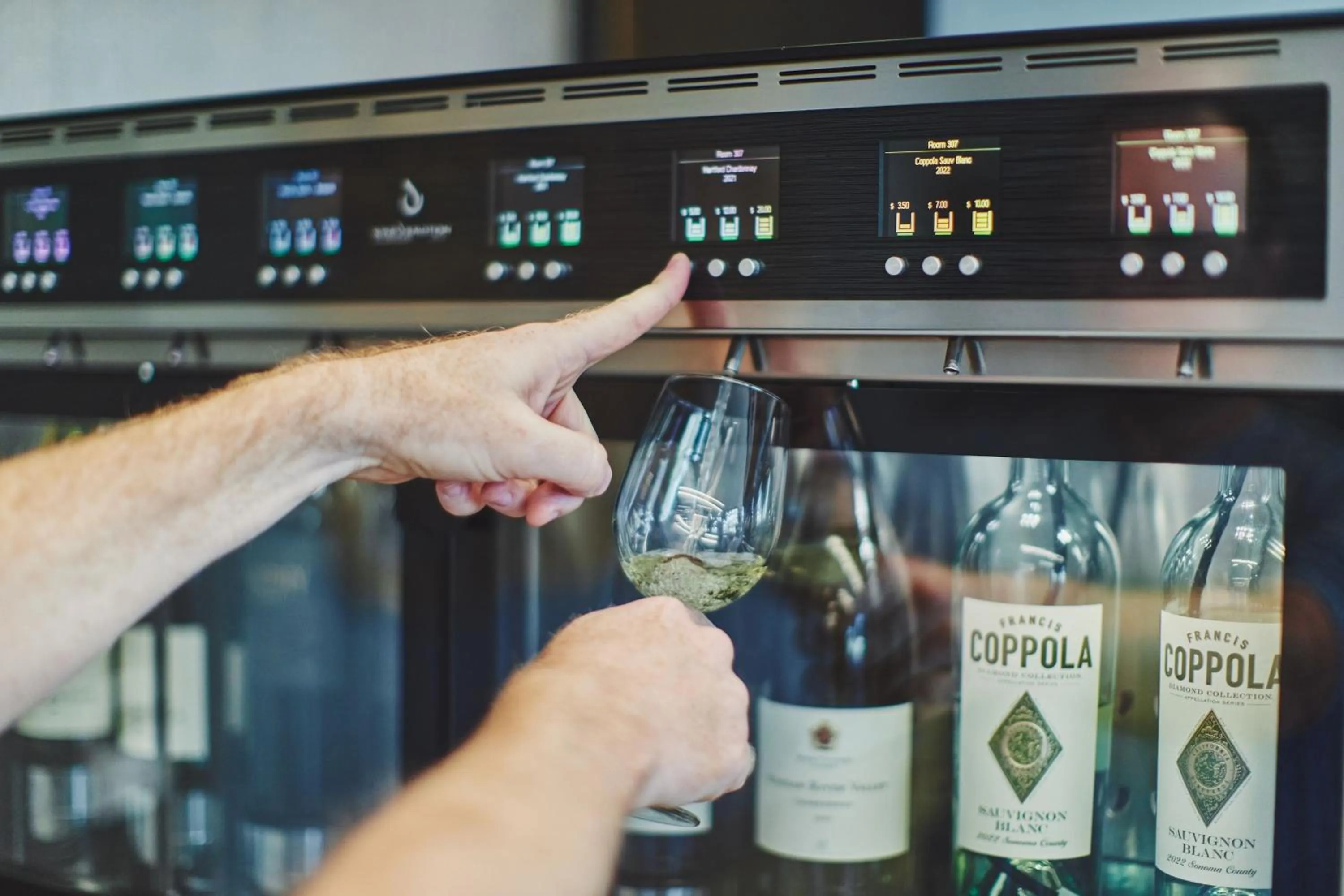 Restaurant/places to eat in Hotel Trio Healdsburg