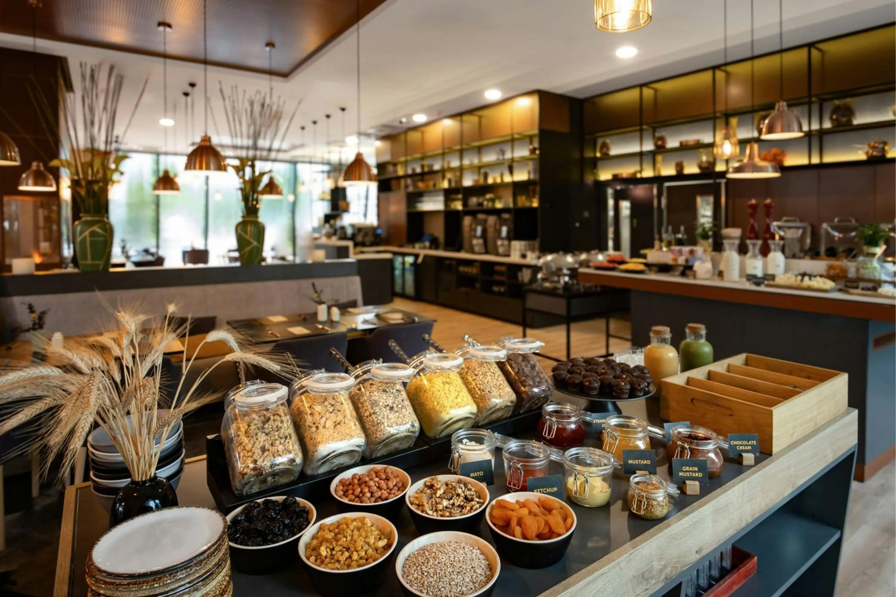 Breakfast in Courtyard by Marriott Vilnius City Center