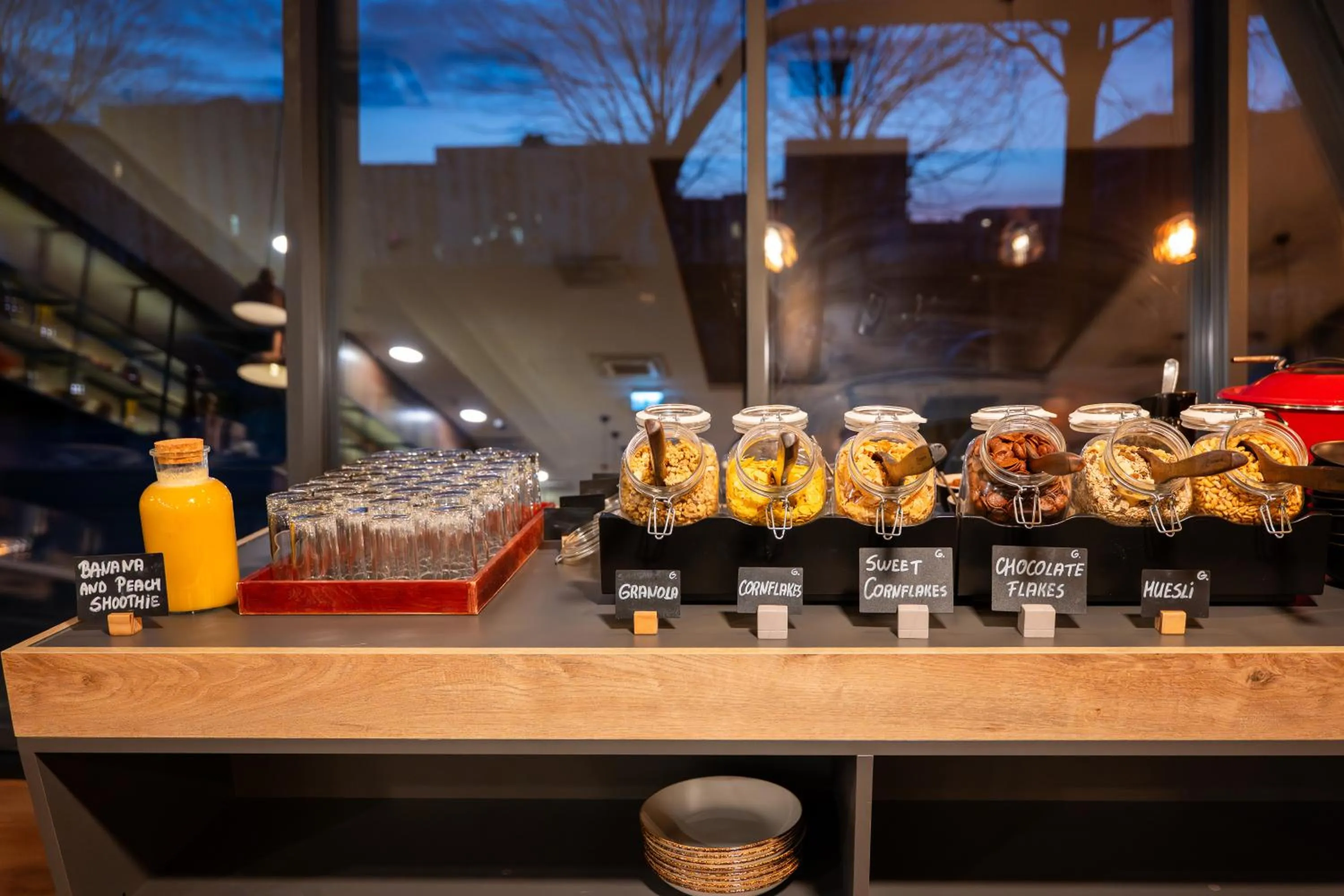 Breakfast in Courtyard by Marriott Vilnius City Center