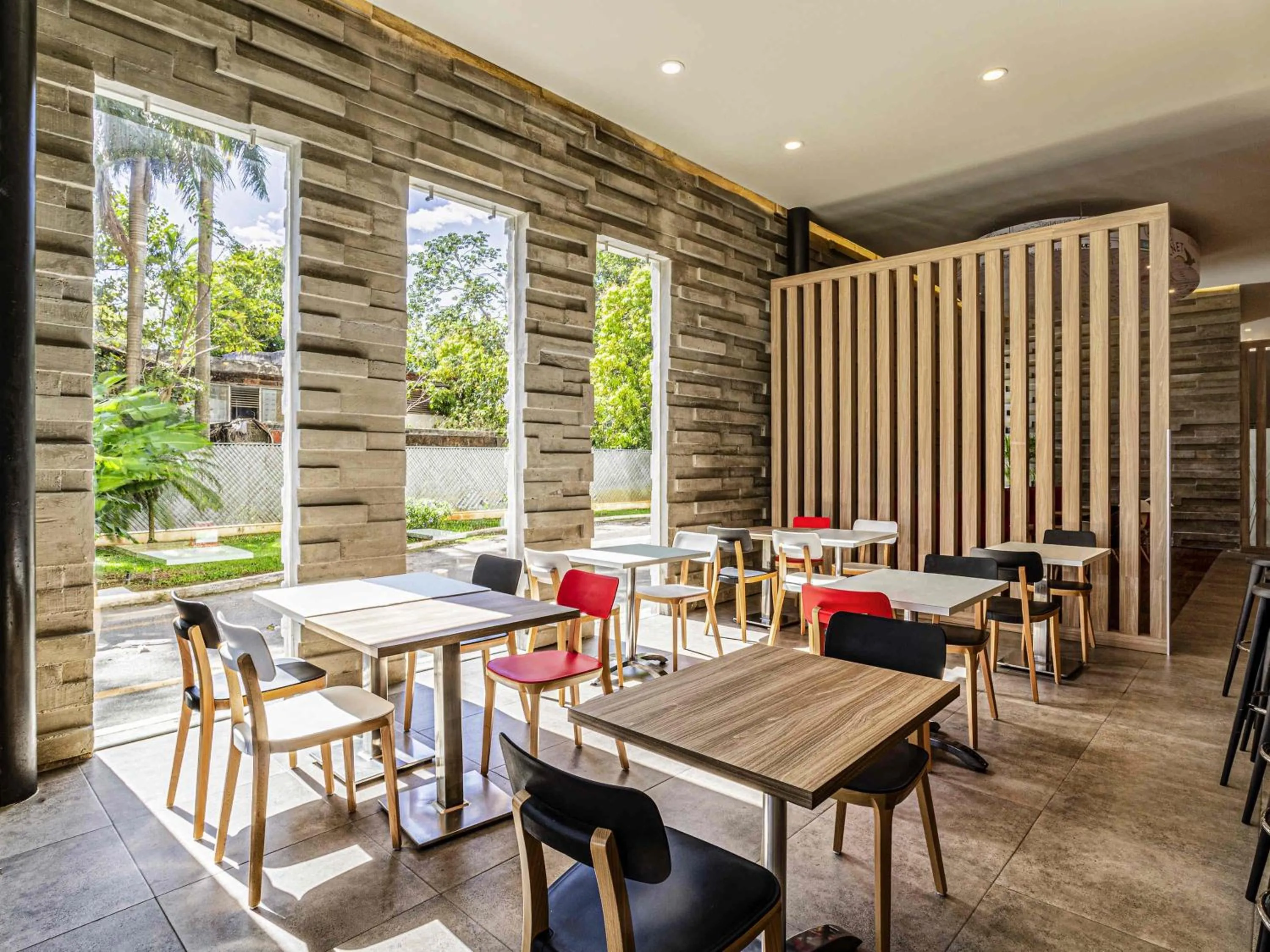 Restaurant/places to eat in Ibis Merida