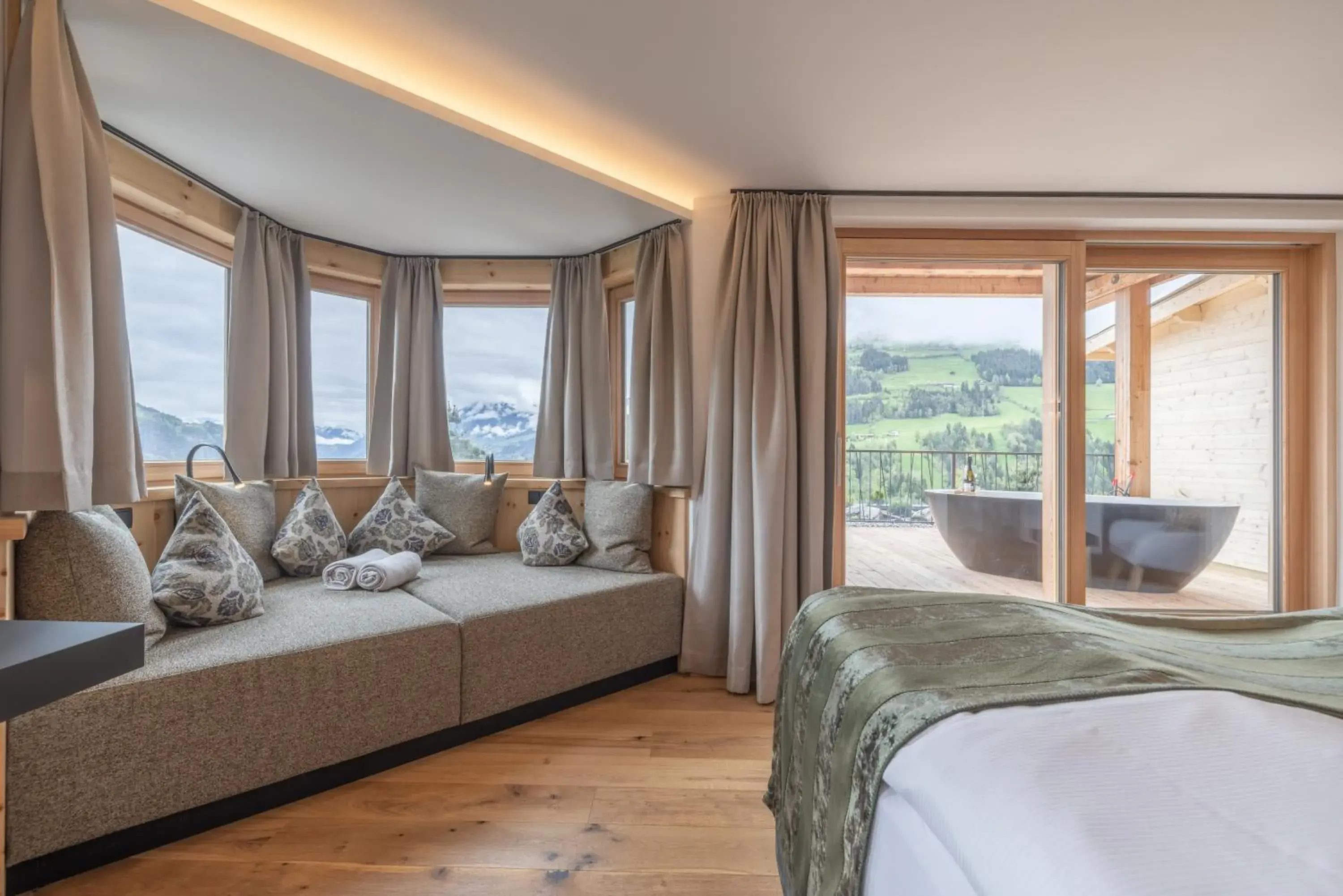 Suite with Sauna in Ferienhotel Jörglerhof Suite with Sauna in Ferienhotel Jörglerhof