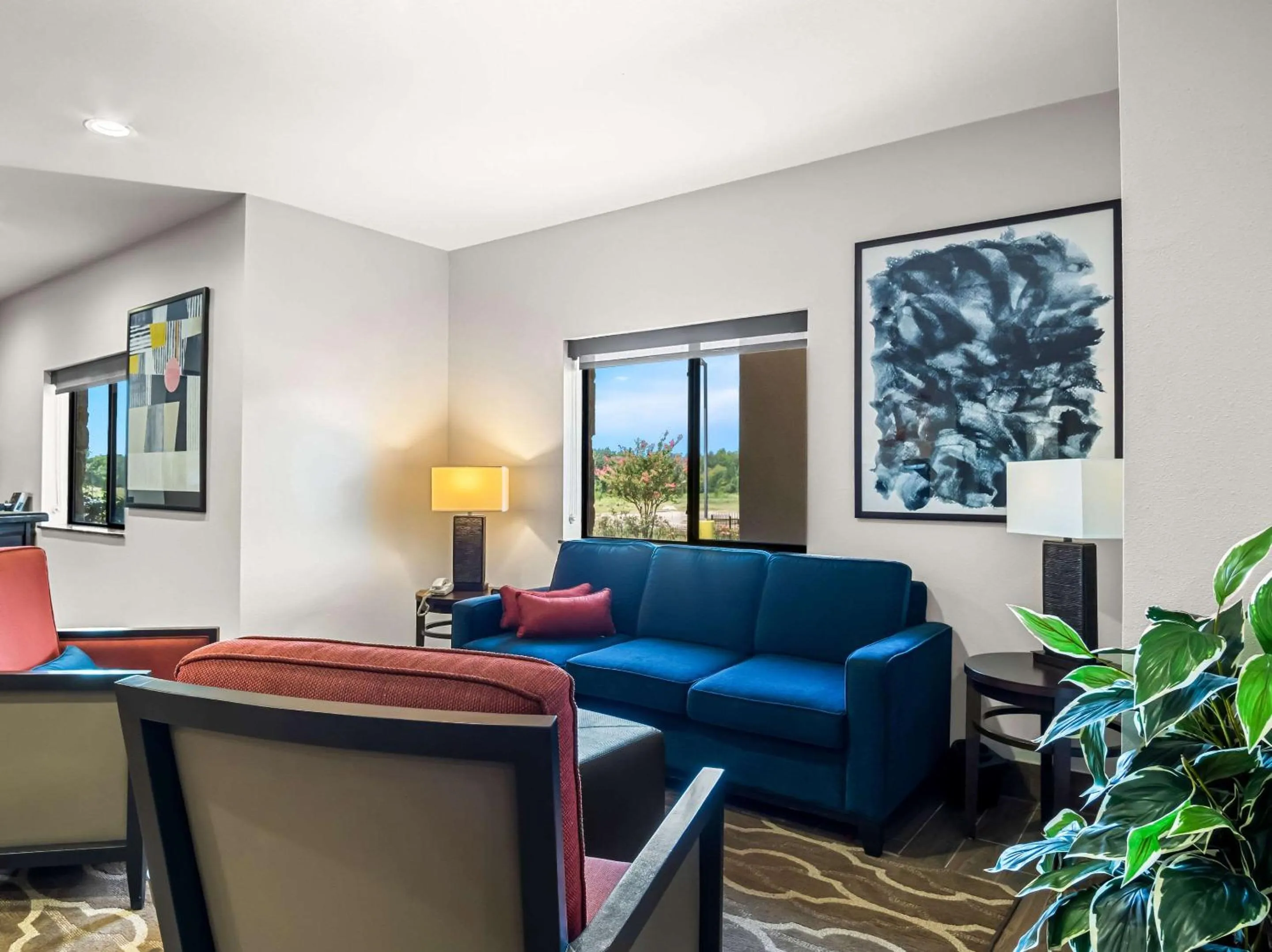 Lobby or reception in Comfort Suites Lindale