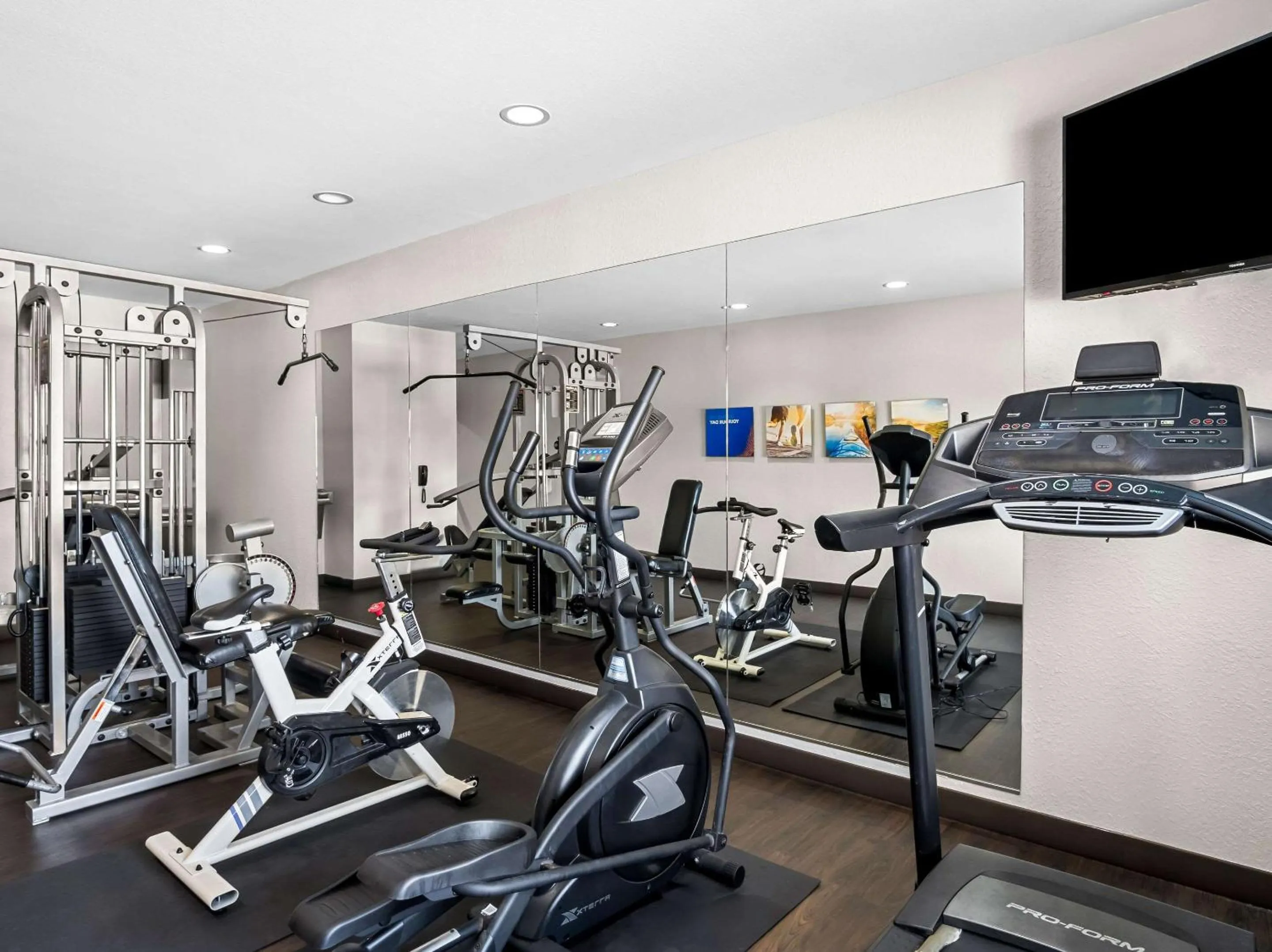 Fitness centre/facilities in Comfort Suites Lindale