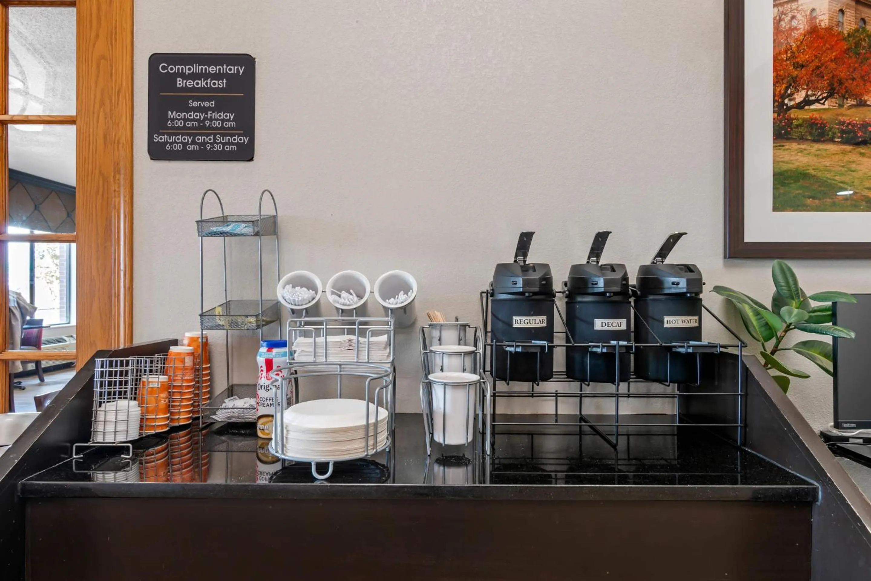 Lobby or reception in Comfort Suites St Charles-St Louis