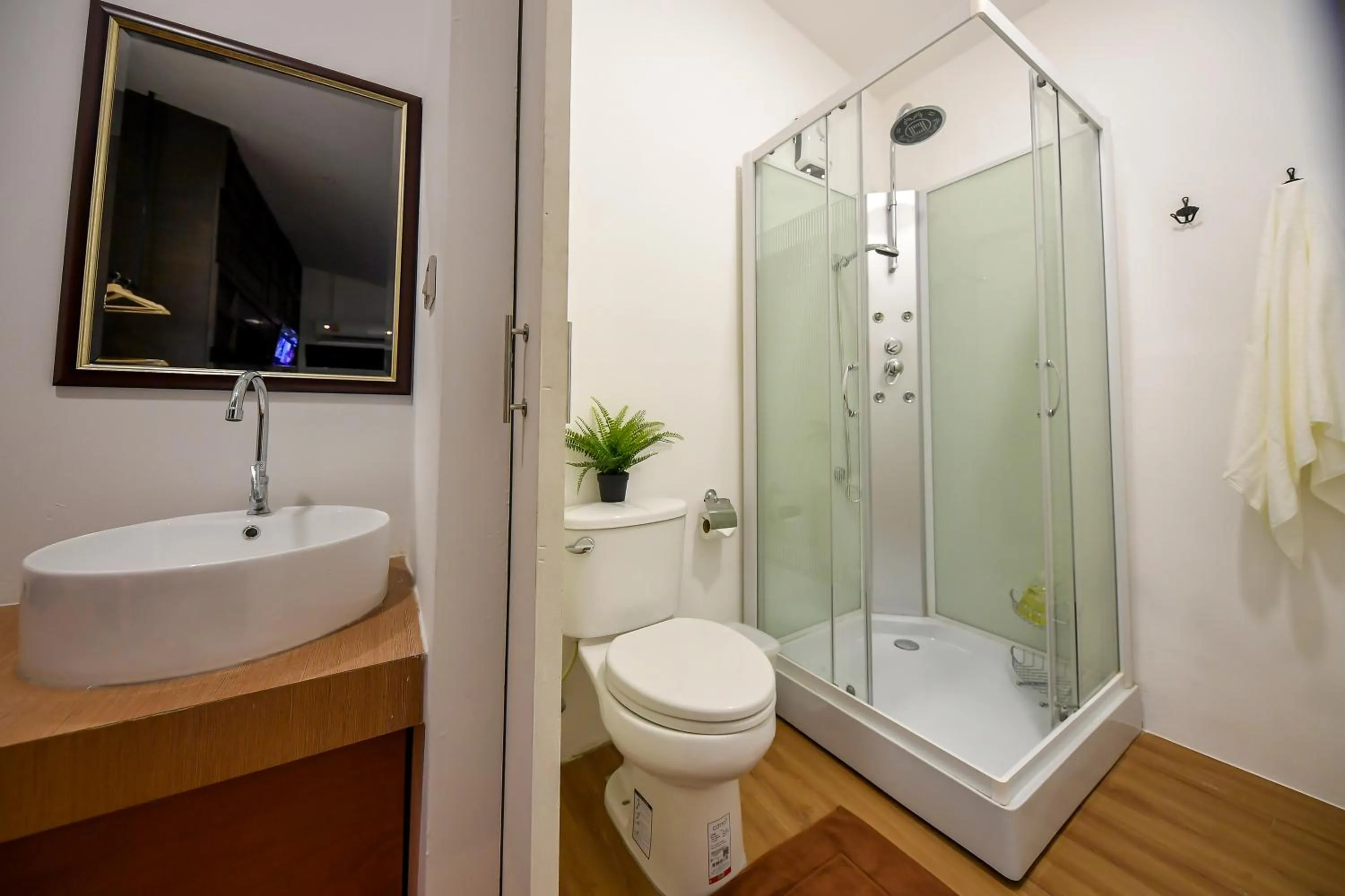 Shower in Siam Nitra Boutique Hotel