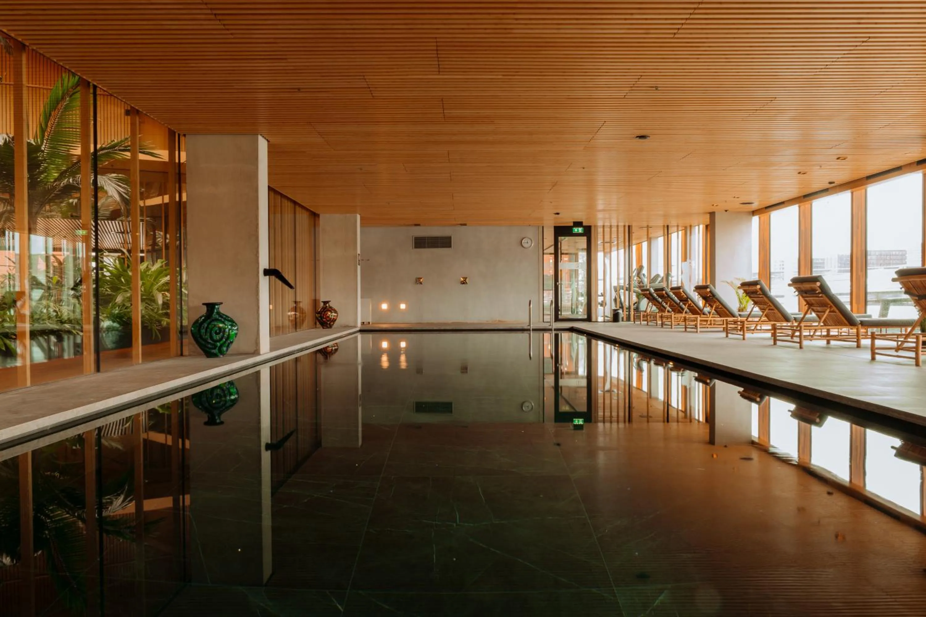 Swimming pool in Hotel Jakarta Amsterdam