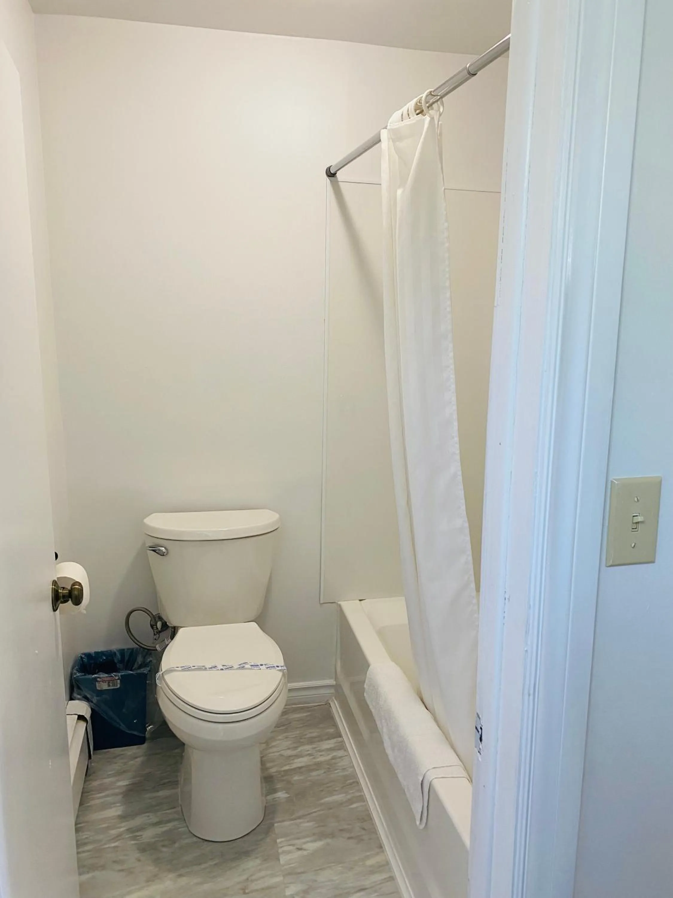 Bathroom in Canadas Best Value Inn & Suites Summerside