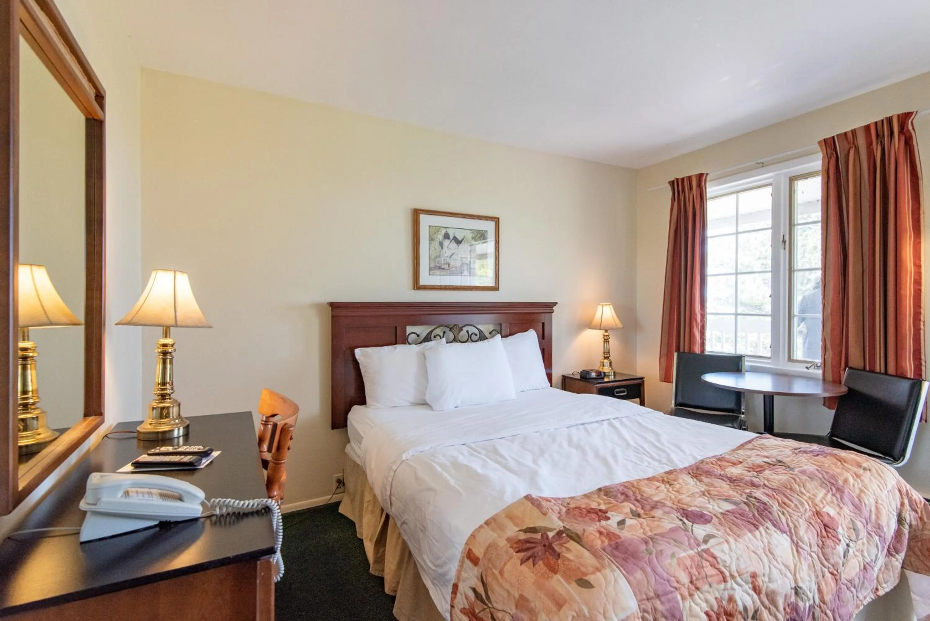 Photo of the whole room, Bed in Canadas Best Value Inn & Suites Summerside