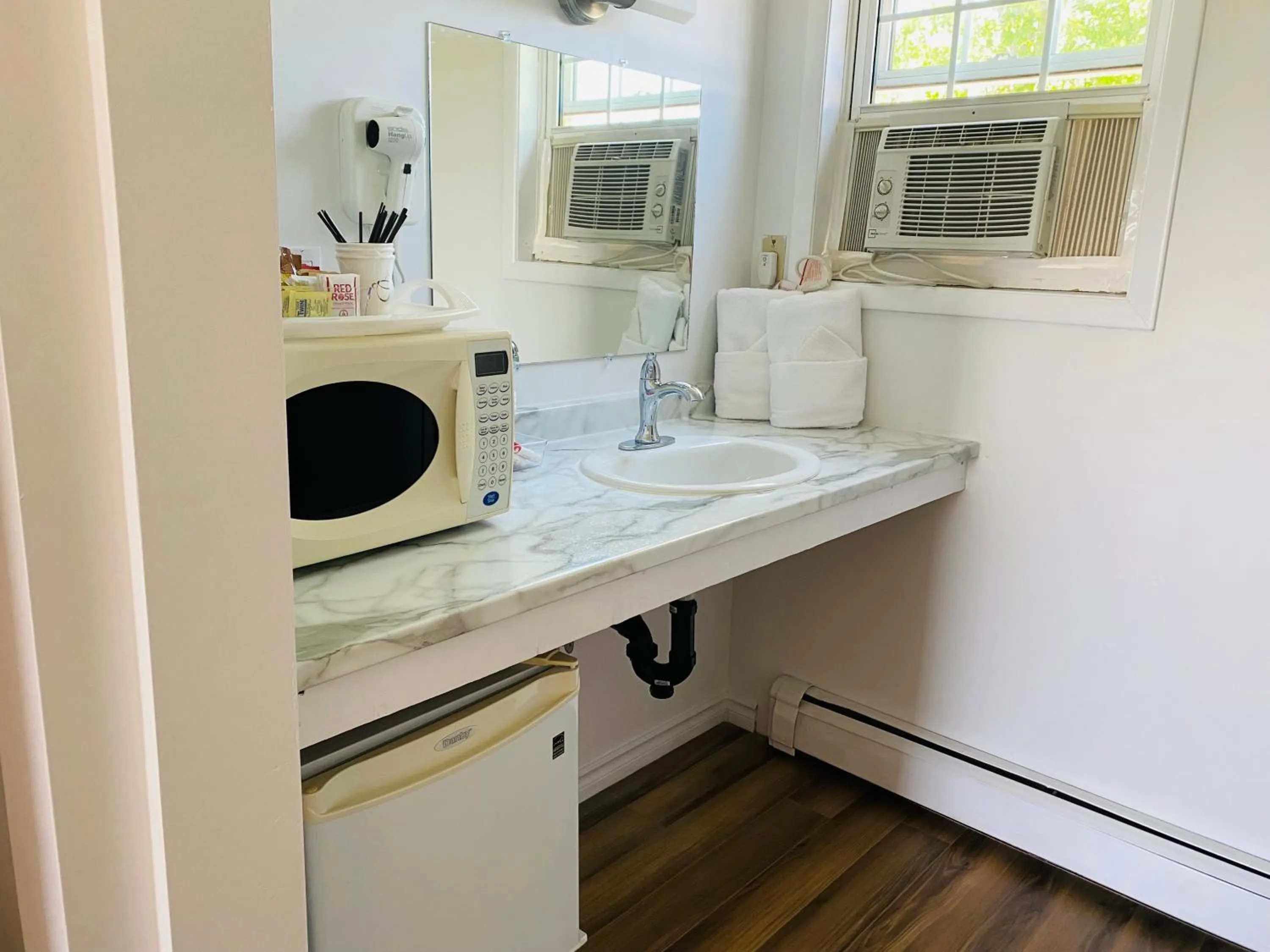 minibar in Canadas Best Value Inn & Suites Summerside