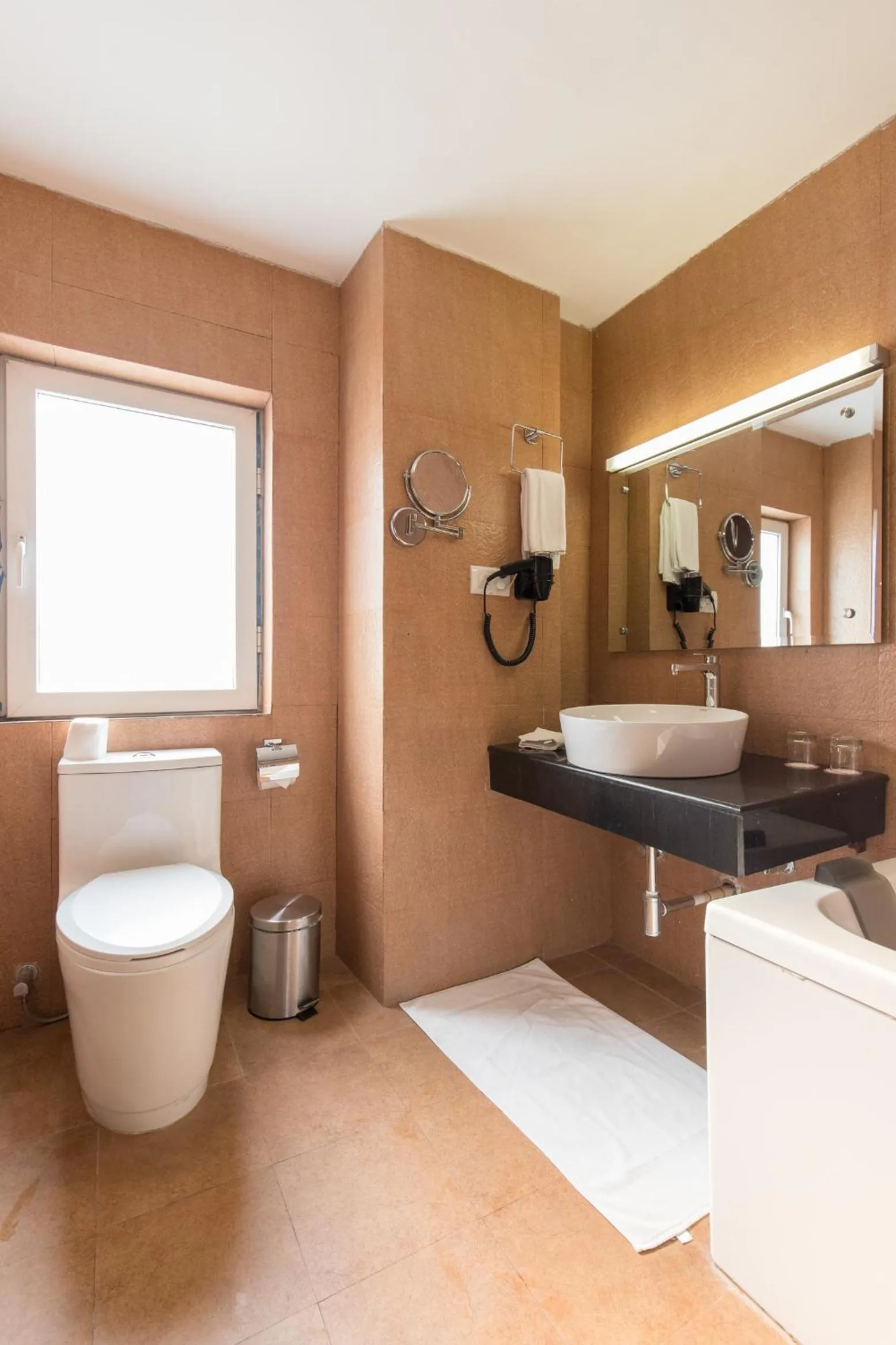 Toilet in Hotel Moonlight