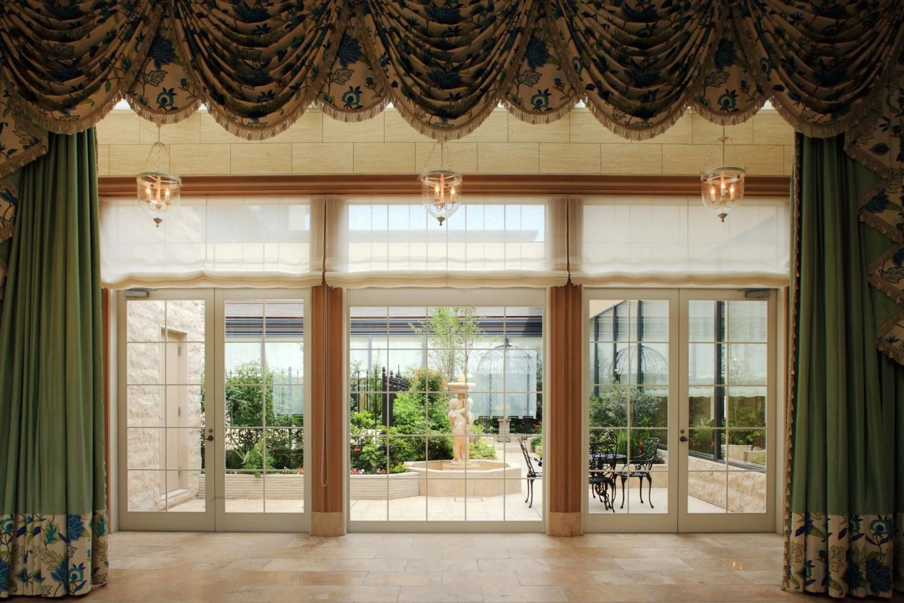 Banquet/Function facilities in Hotel Monterey Grasmere Osaka