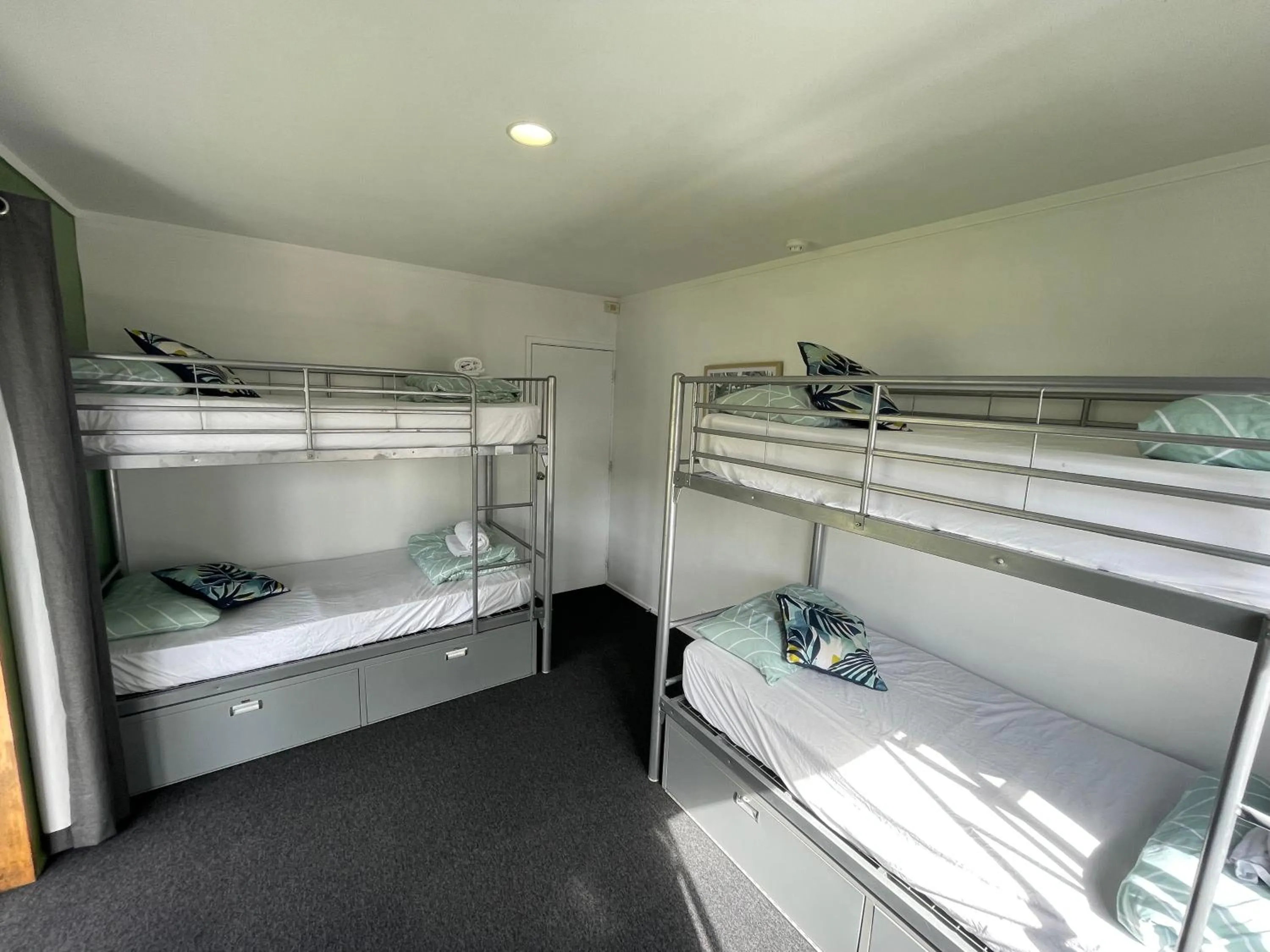 bunk bed, Bed in Peppertree Lodge