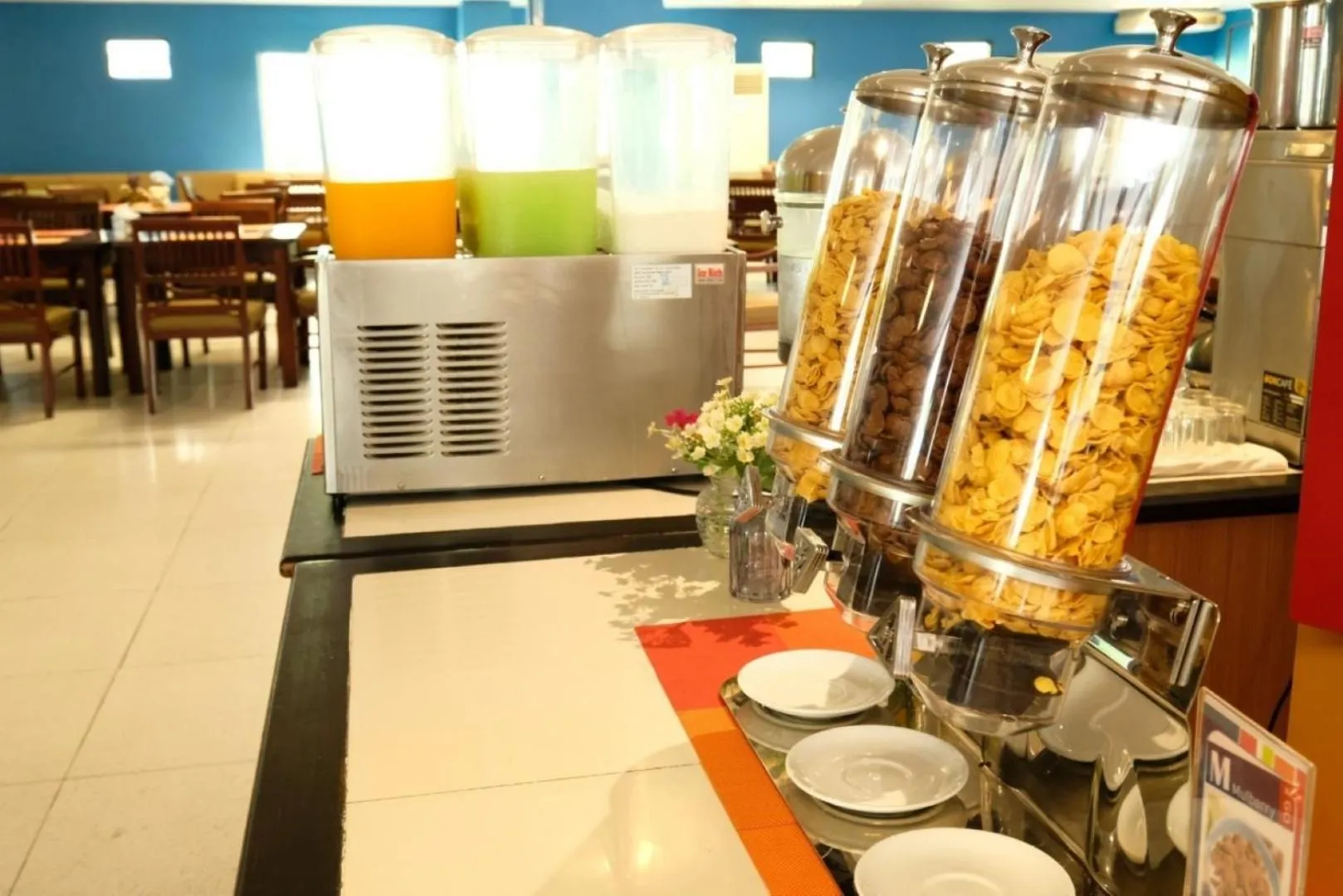 Restaurant/places to eat in Jomtien Plaza Residence