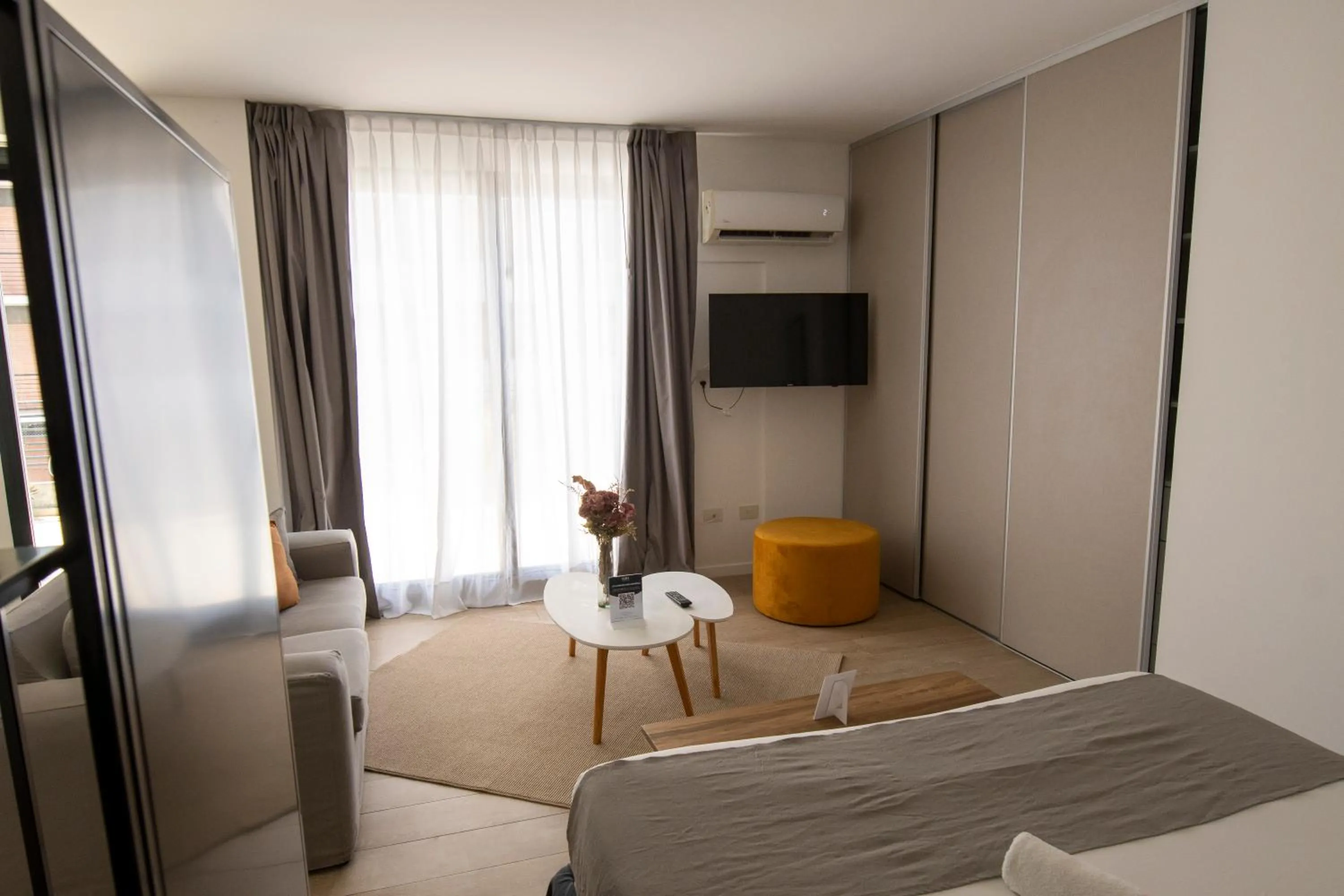 TV and multimedia, Bed in Babel Alto