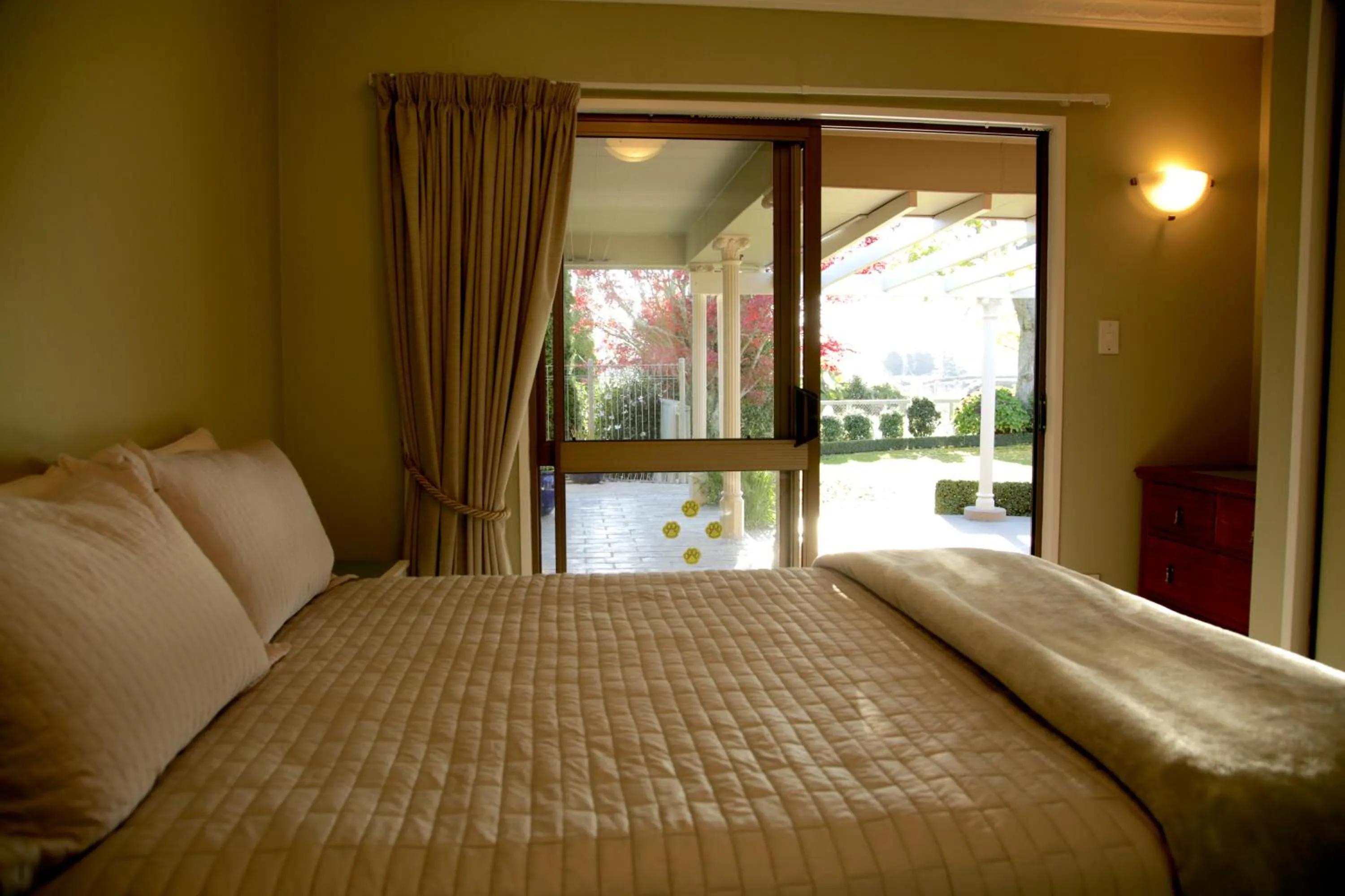 Bed in Somersal Bed & Breakfast