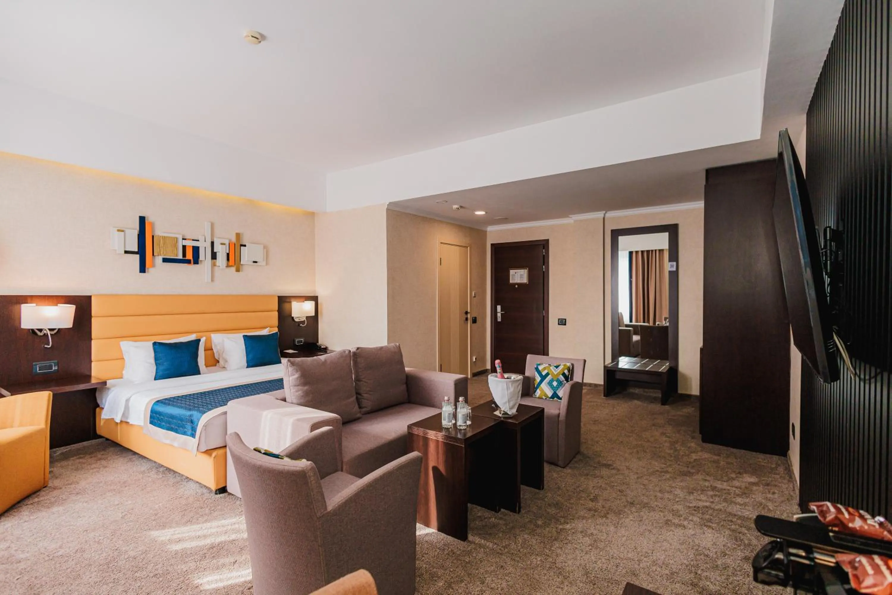 Bed in Comfort Hotel Astana