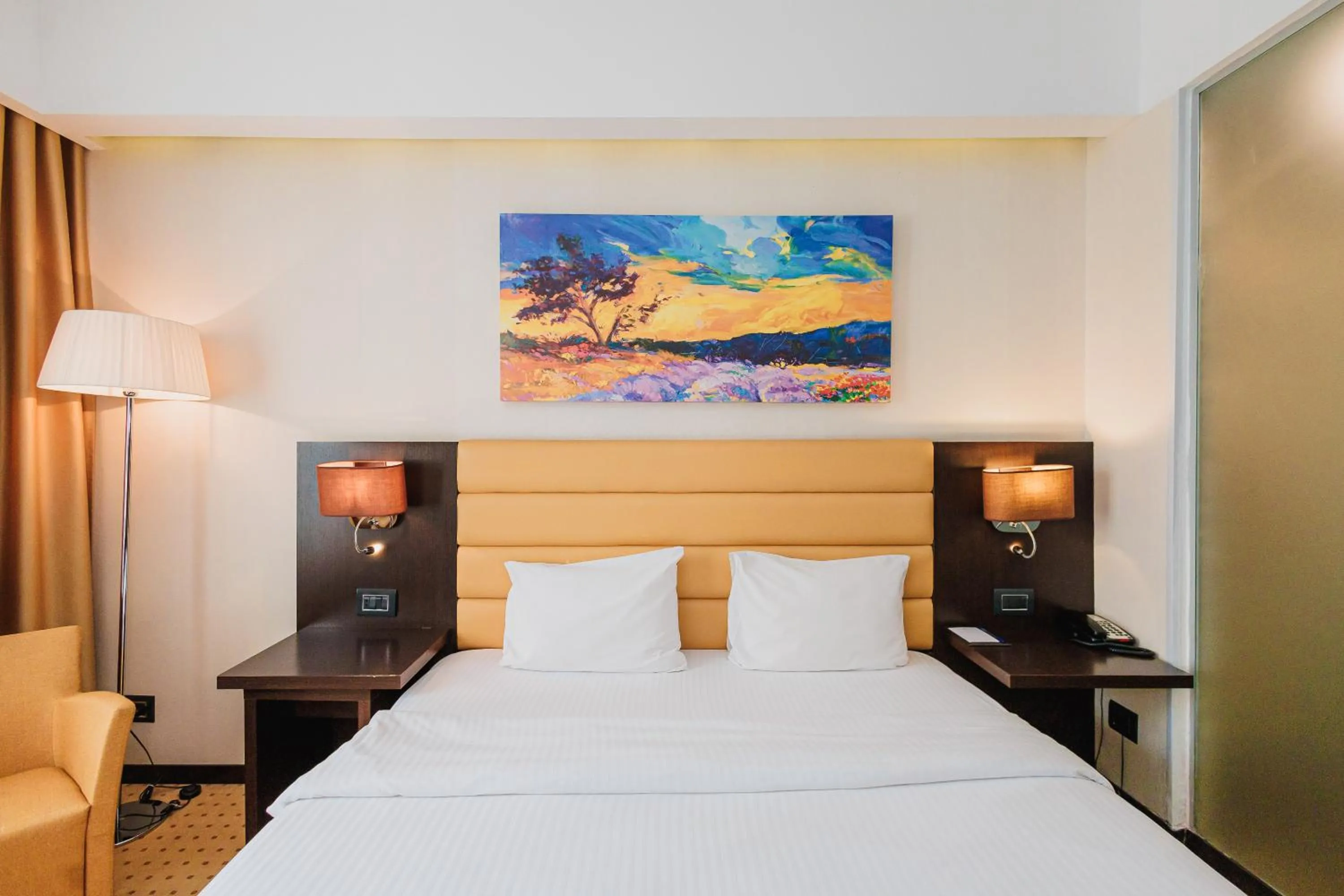 Bed in Comfort Hotel Astana