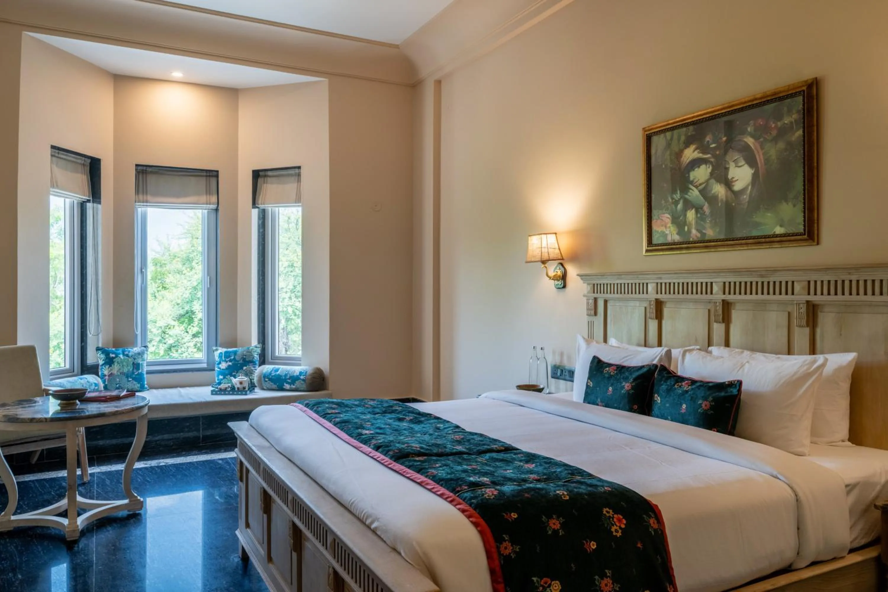 Bed in Umaid Palace - A Lakeside Resort - 25 minutes from Mehandipur Balaji - 20 minutes from Chand Baori Stepwell Abhaneri & 40 minutes from Bhangarh Fort