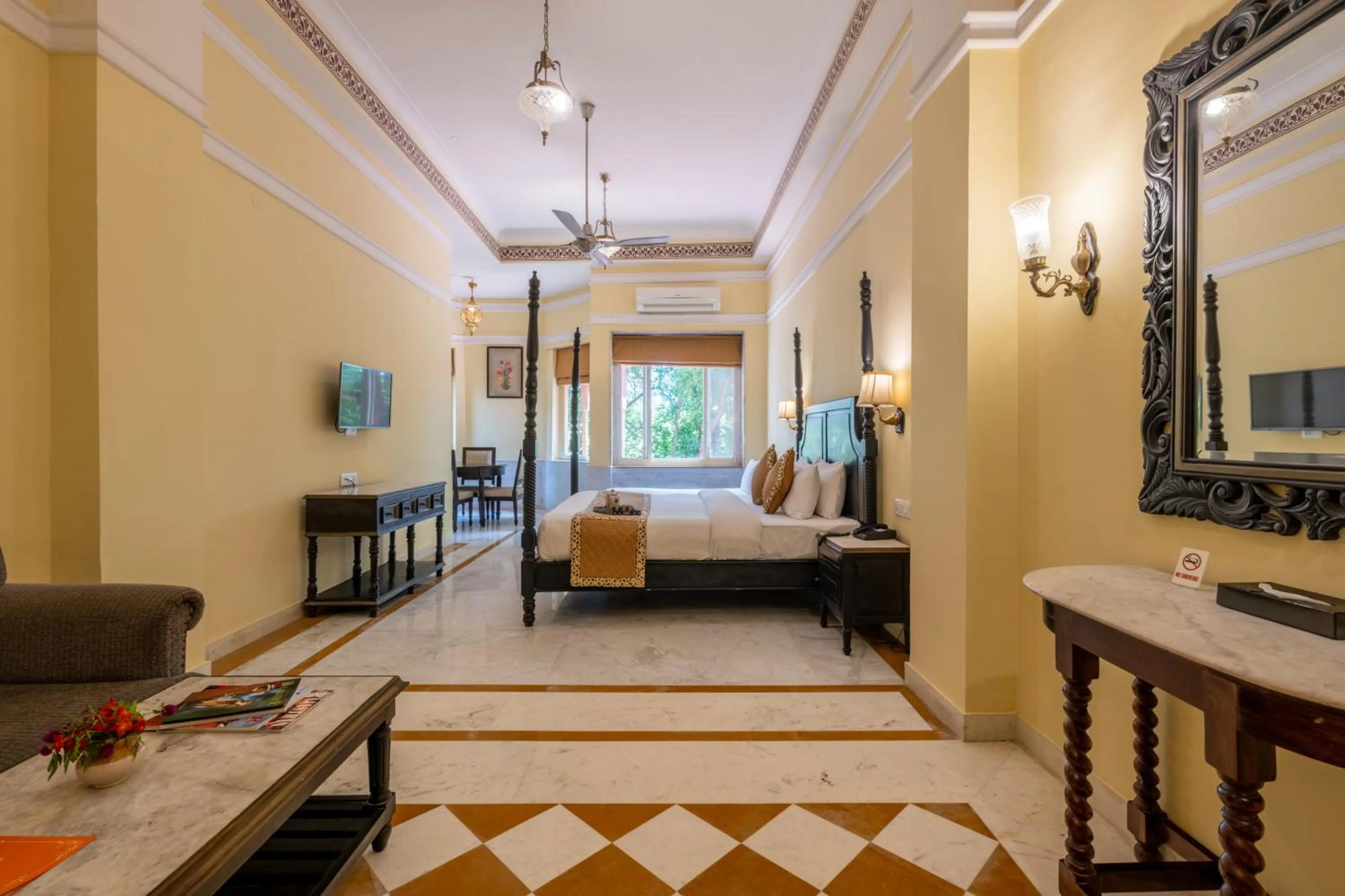 Umaid Palace - A Lakeside Resort - 25 minutes from Mehandipur Balaji - 20 minutes from Chand Baori Stepwell Abhaneri & 40 minutes from Bhangarh Fort