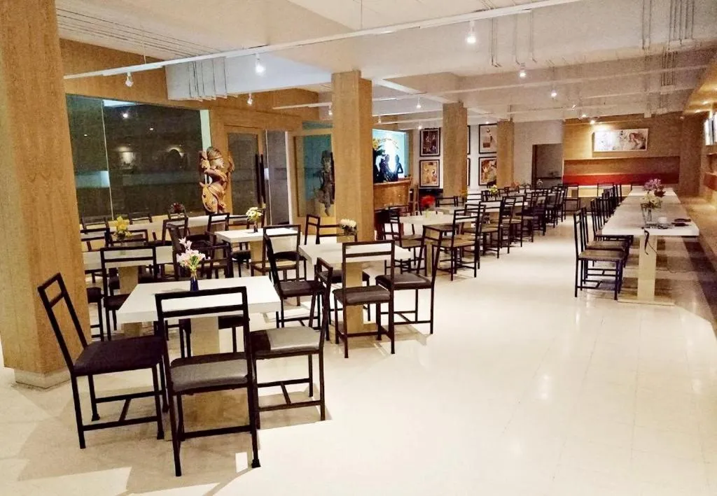 Restaurant/places to eat in Khuang Singh Residence & Hotel Chiangmai