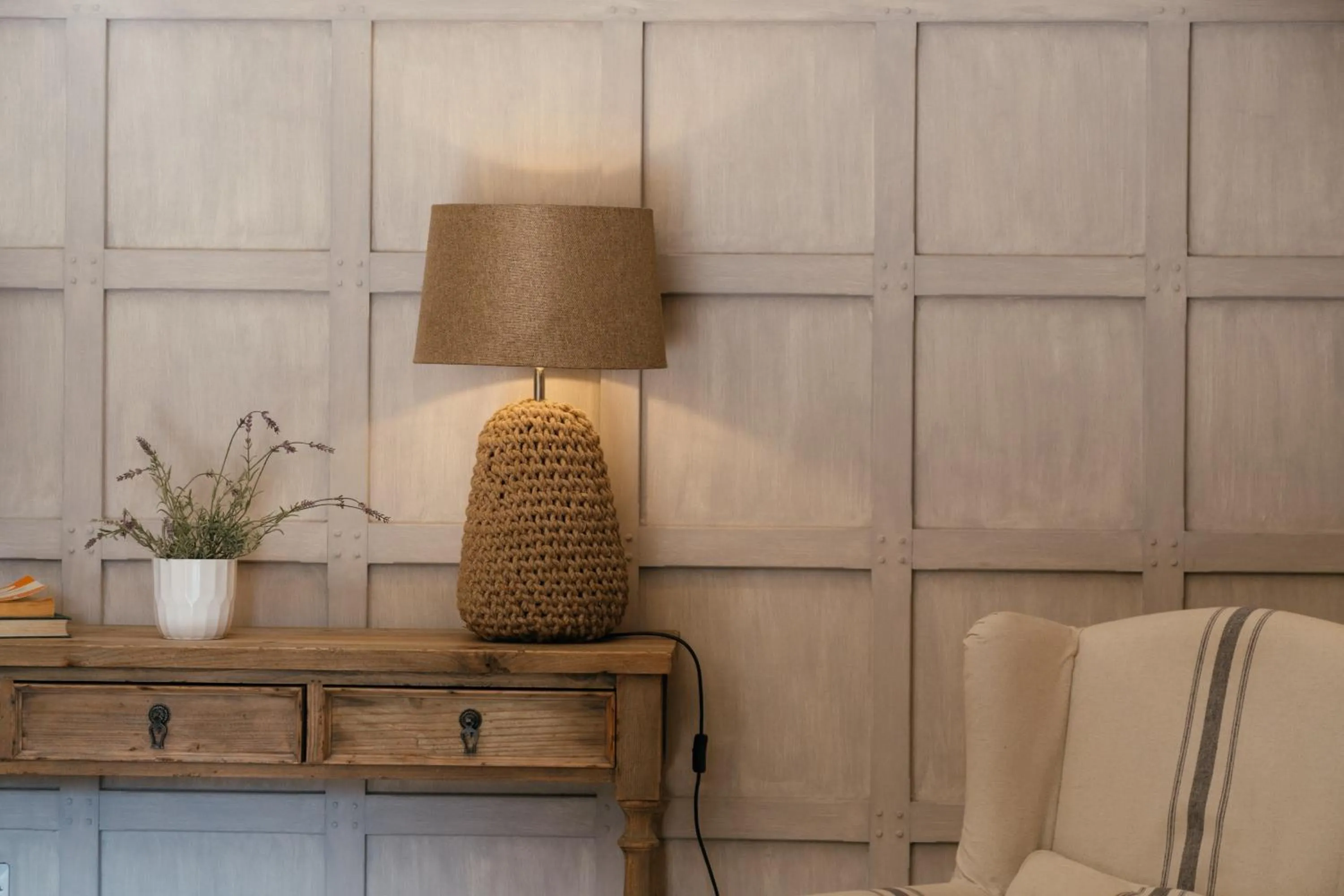 Seating area in Retreat East