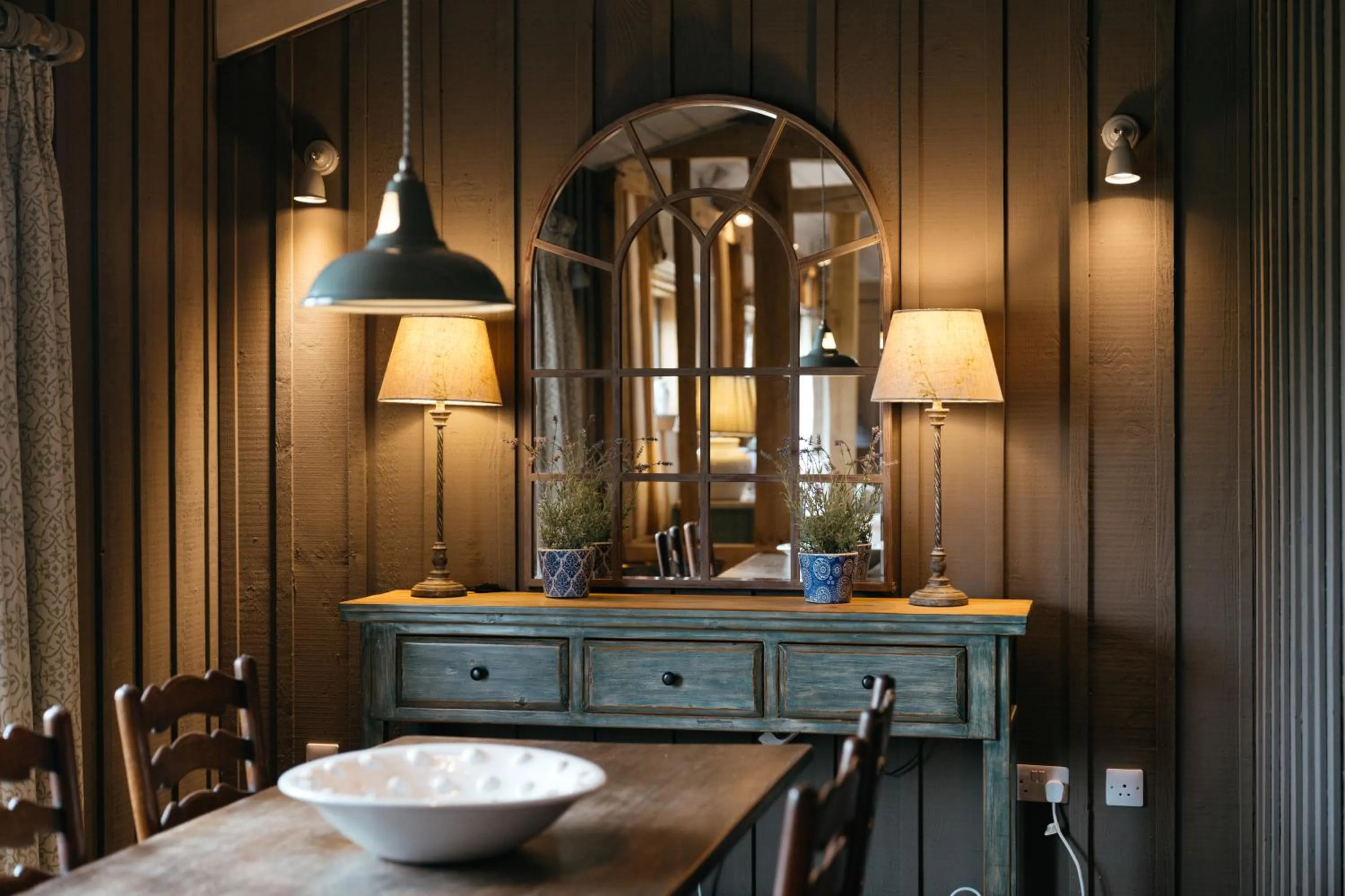 Dining area in Retreat East