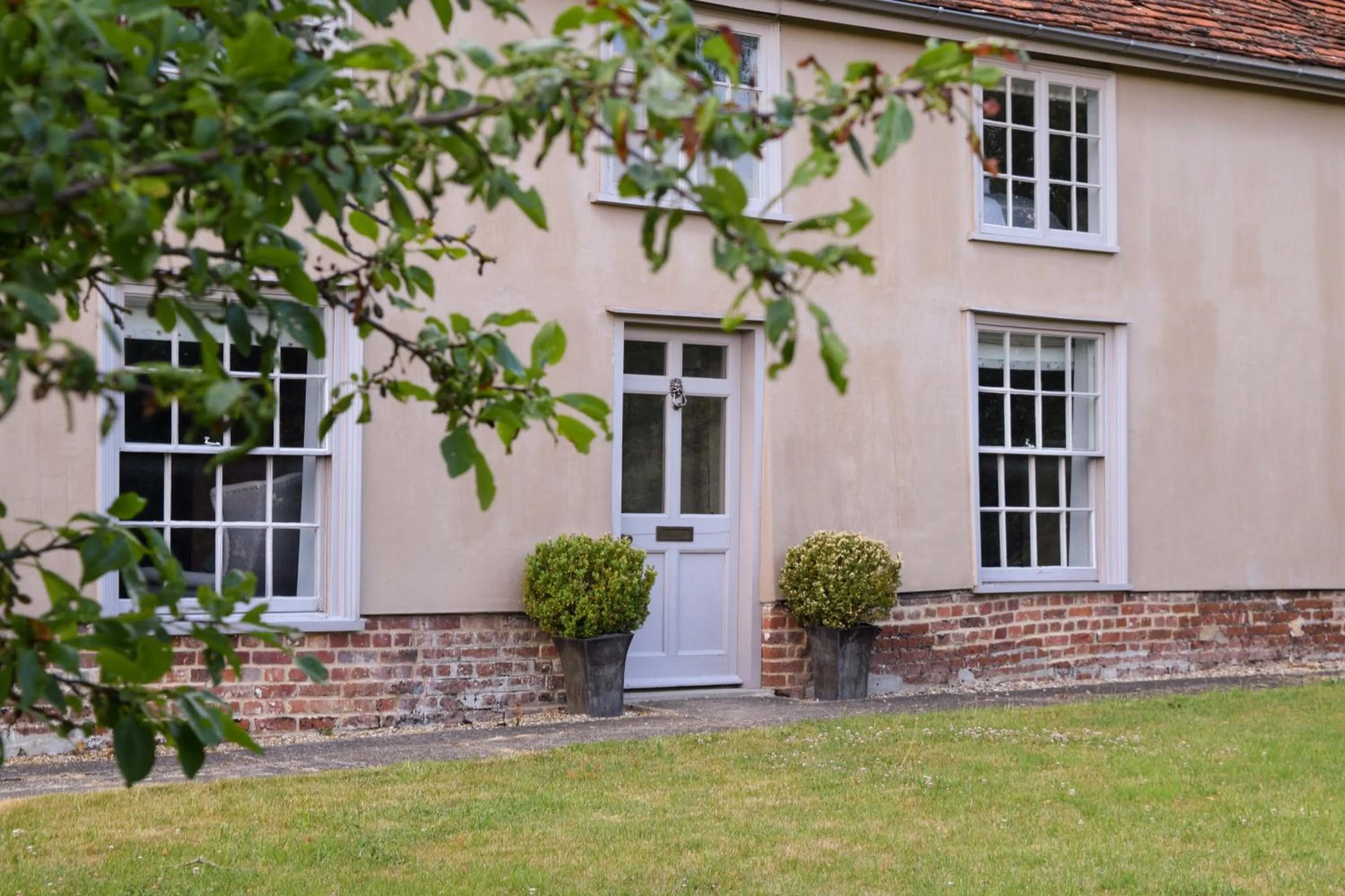 Garden view in Retreat East