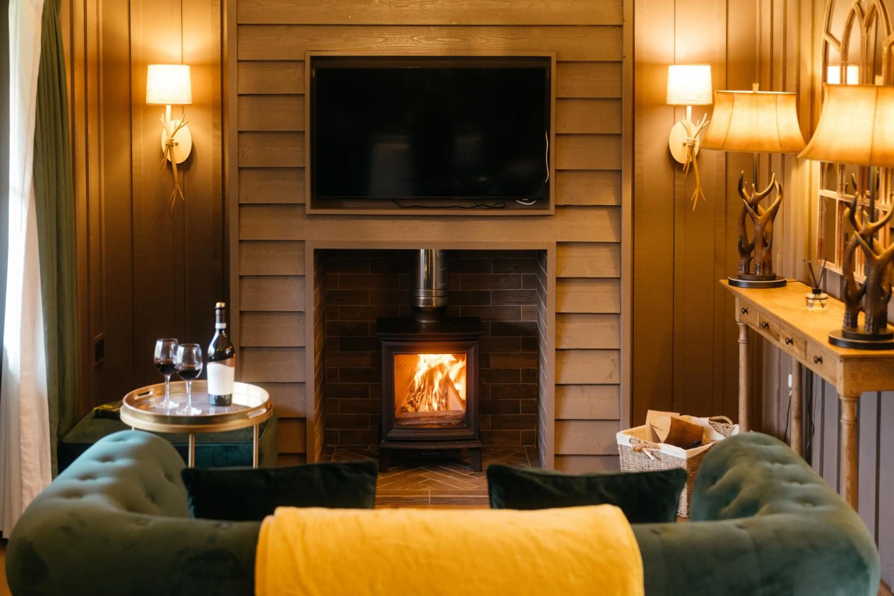 Living room in Retreat East