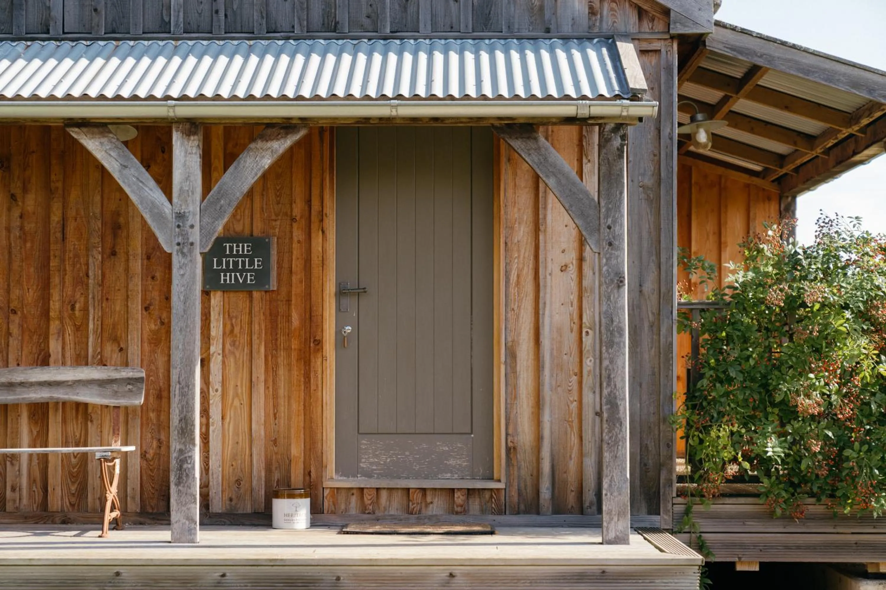 Property building in Retreat East