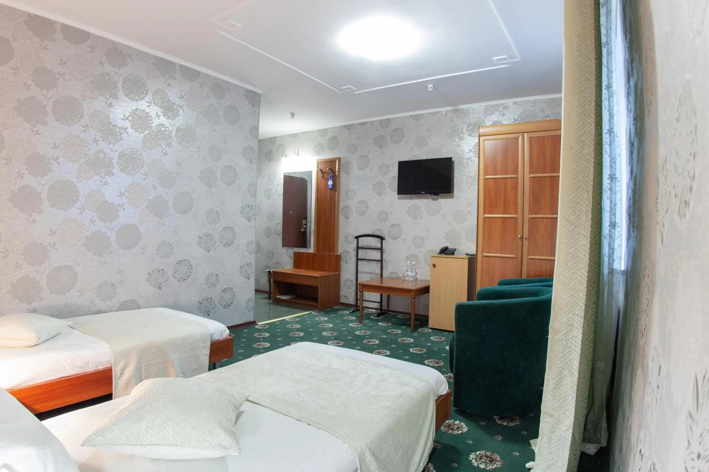 Bedroom, Bed in Britaniya