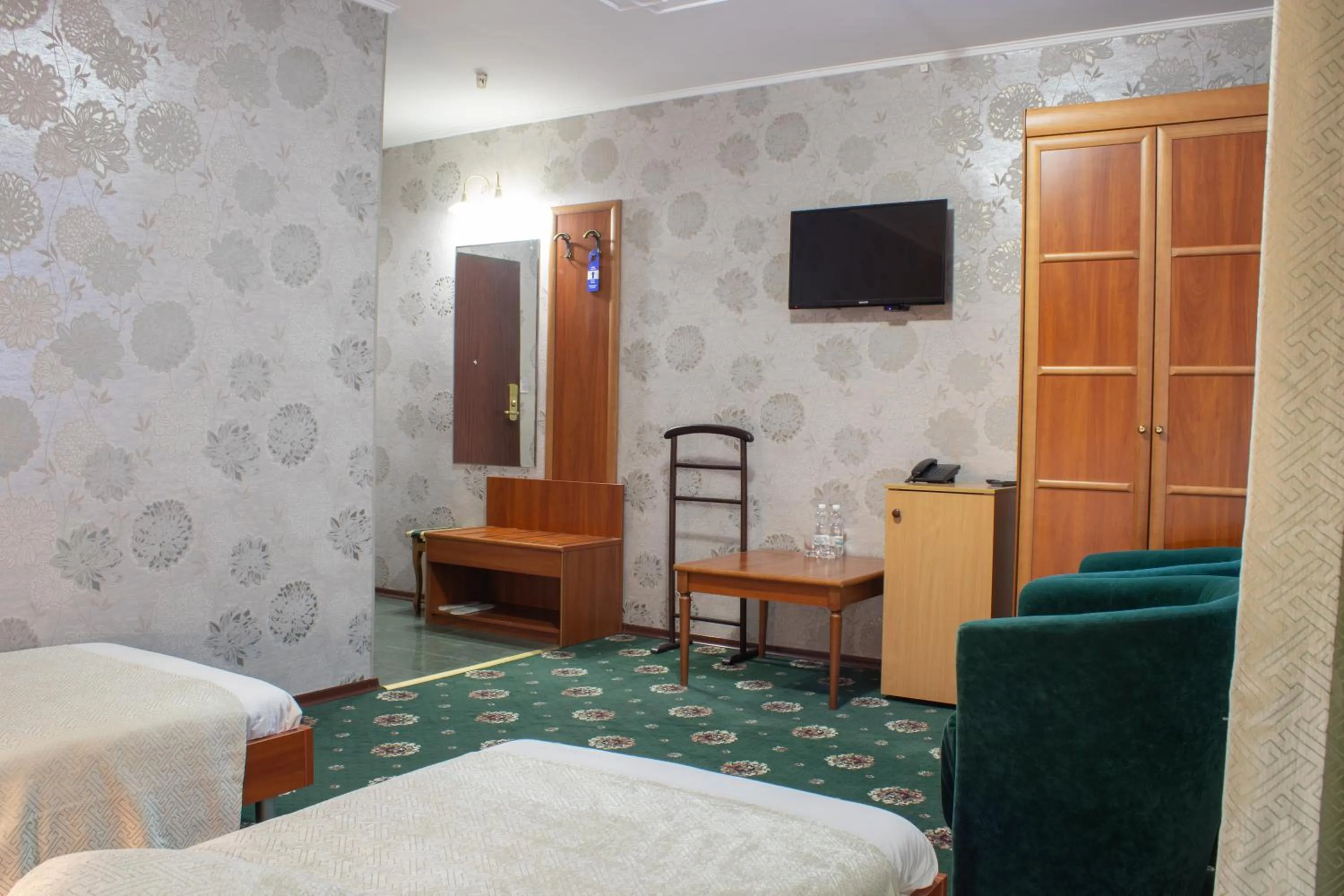 TV and multimedia, Bed in Britaniya