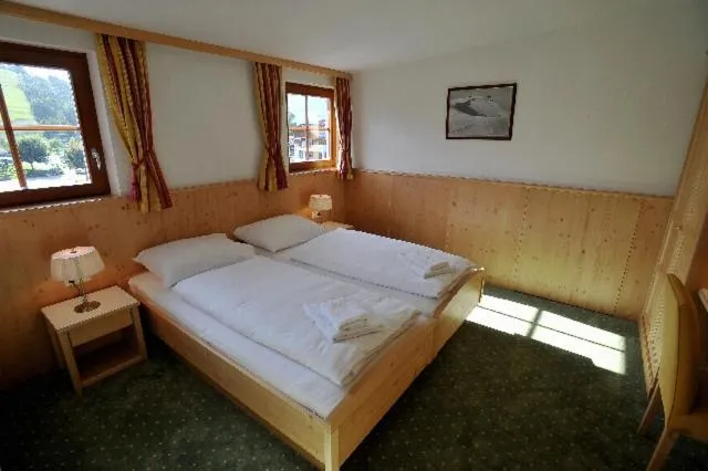 Bed in Hotel St. Florian - Kaprun