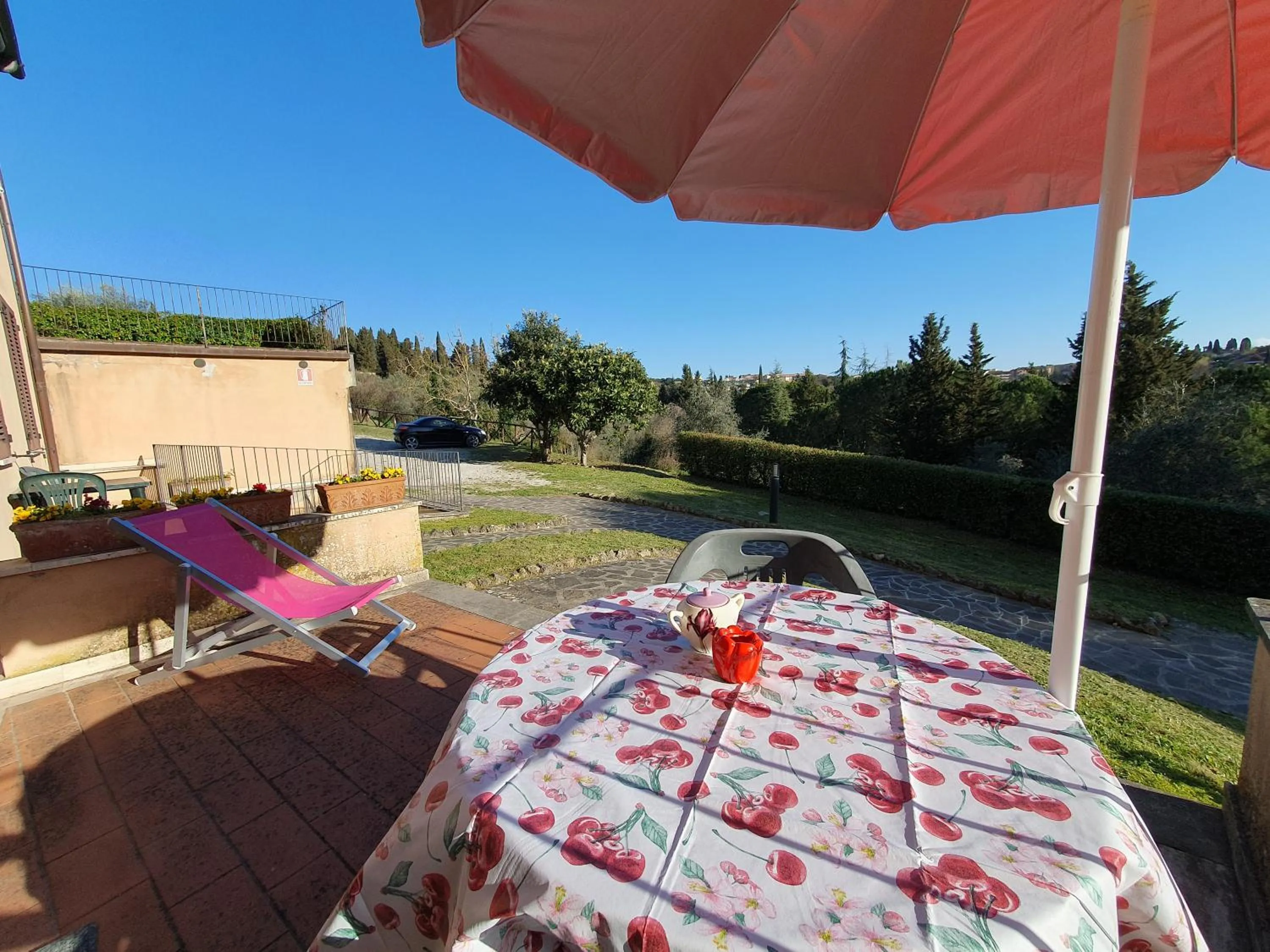 Patio in Residence Le Meridiane