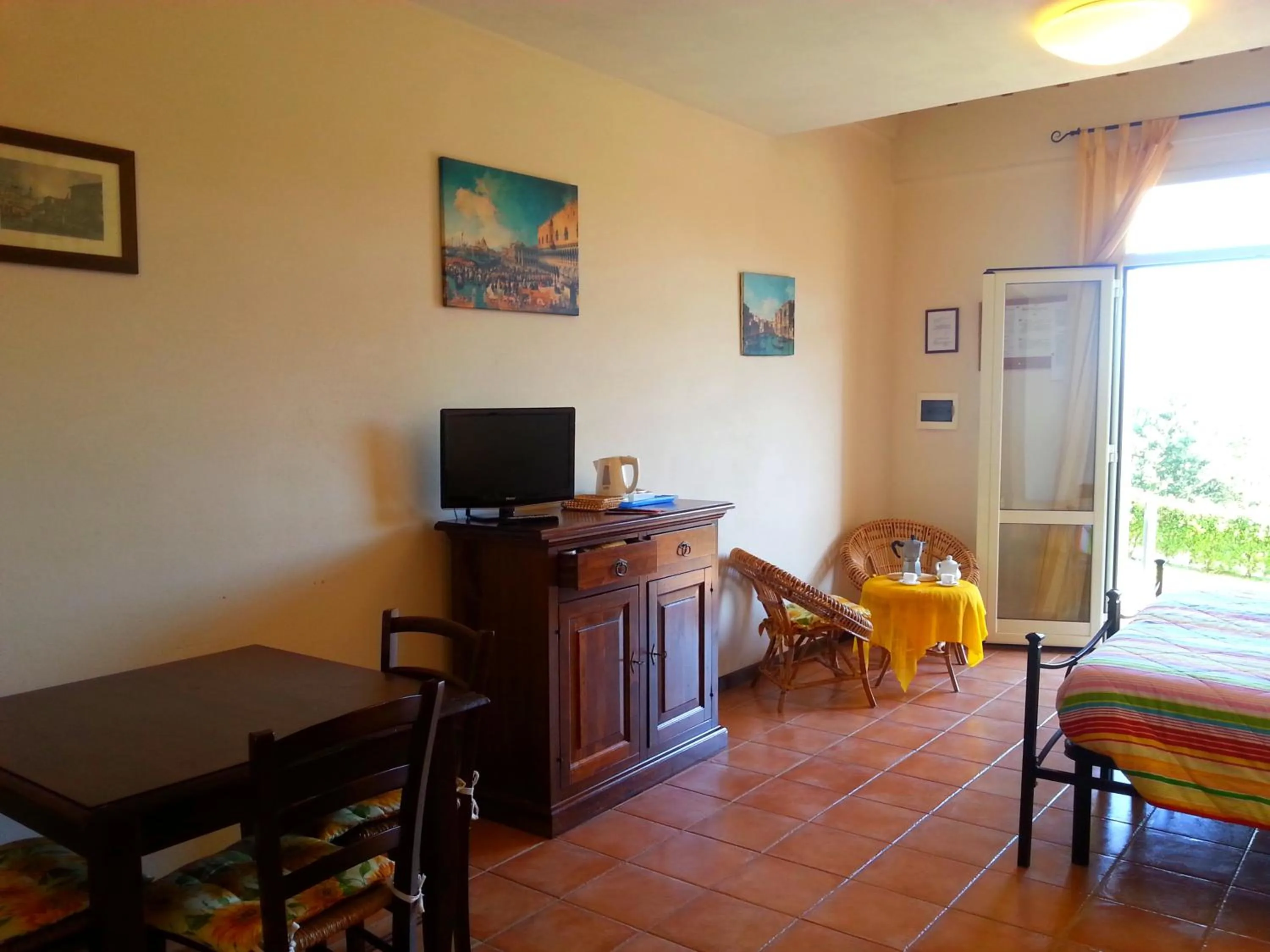 Coffee/tea facilities in Residence Le Meridiane