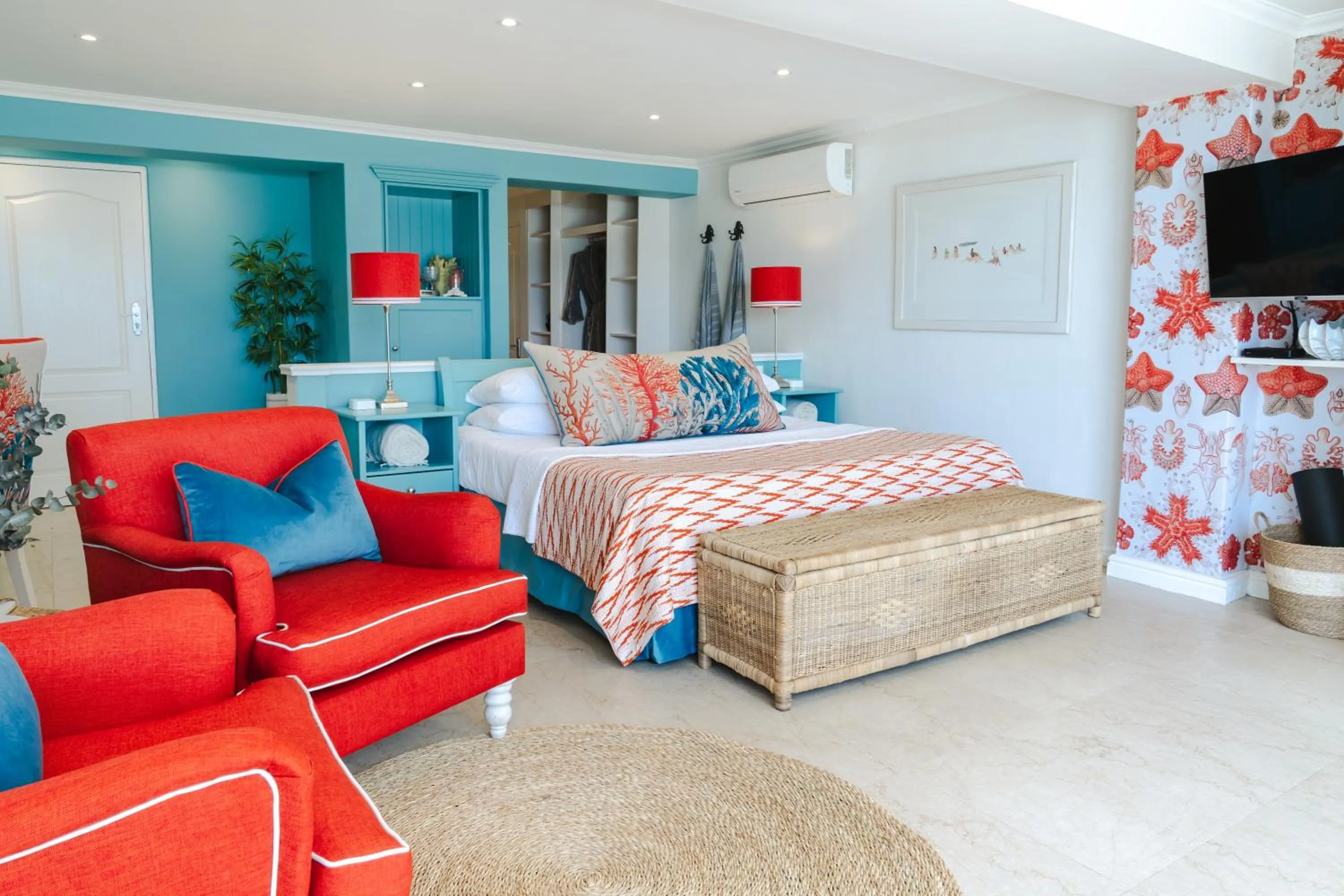 Bed in Last Word Long Beach