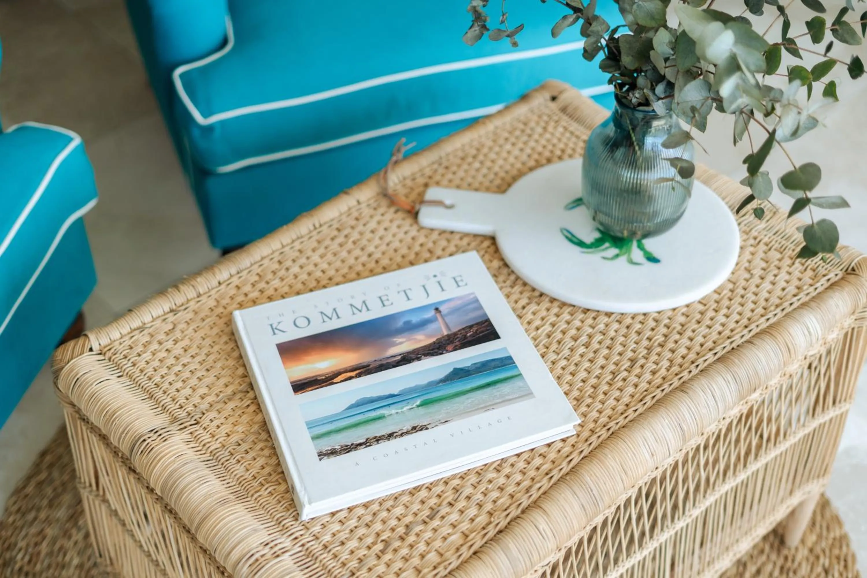 Decorative detail in Last Word Long Beach