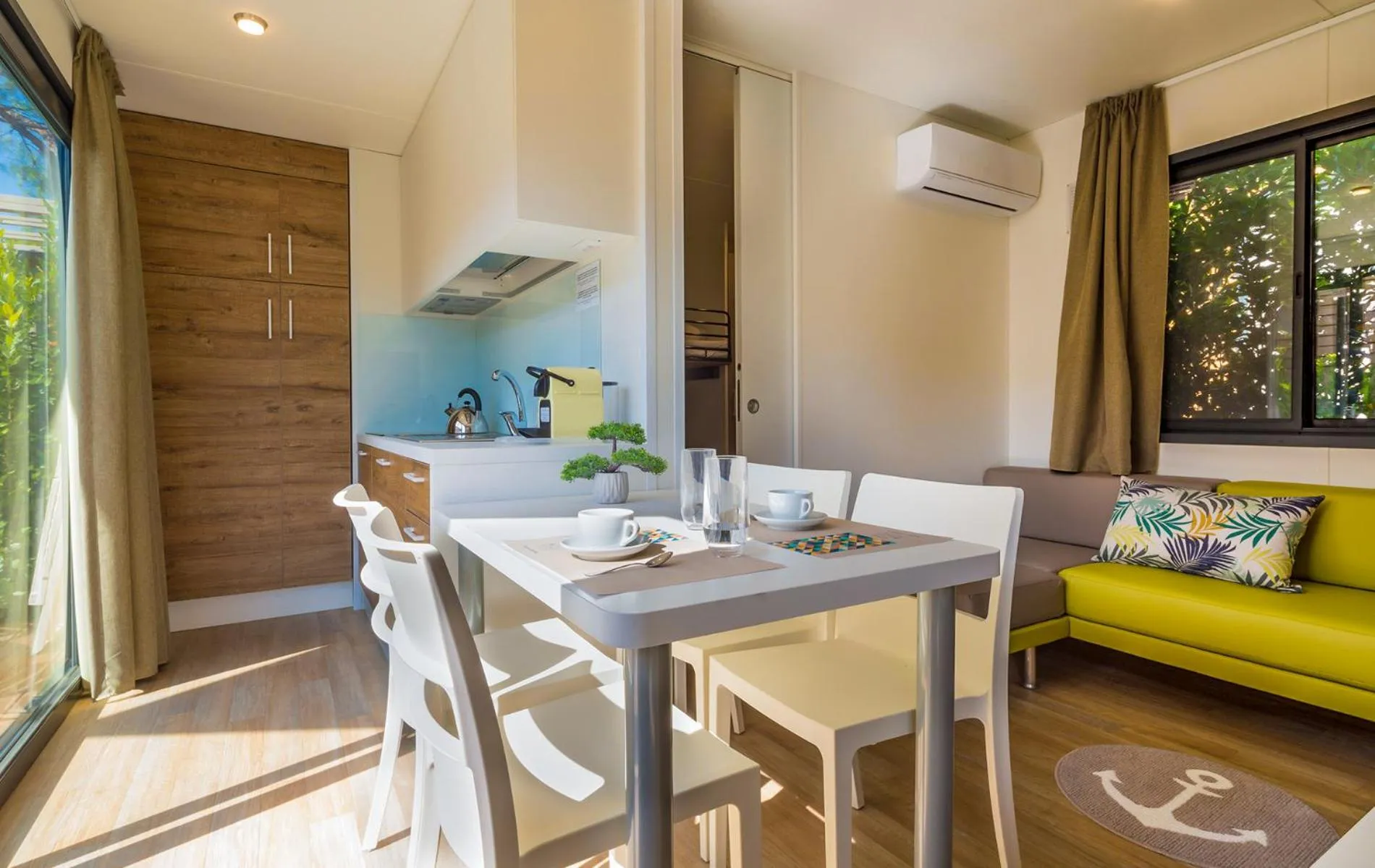 Dining area in Concept Village Piccola Gardiola