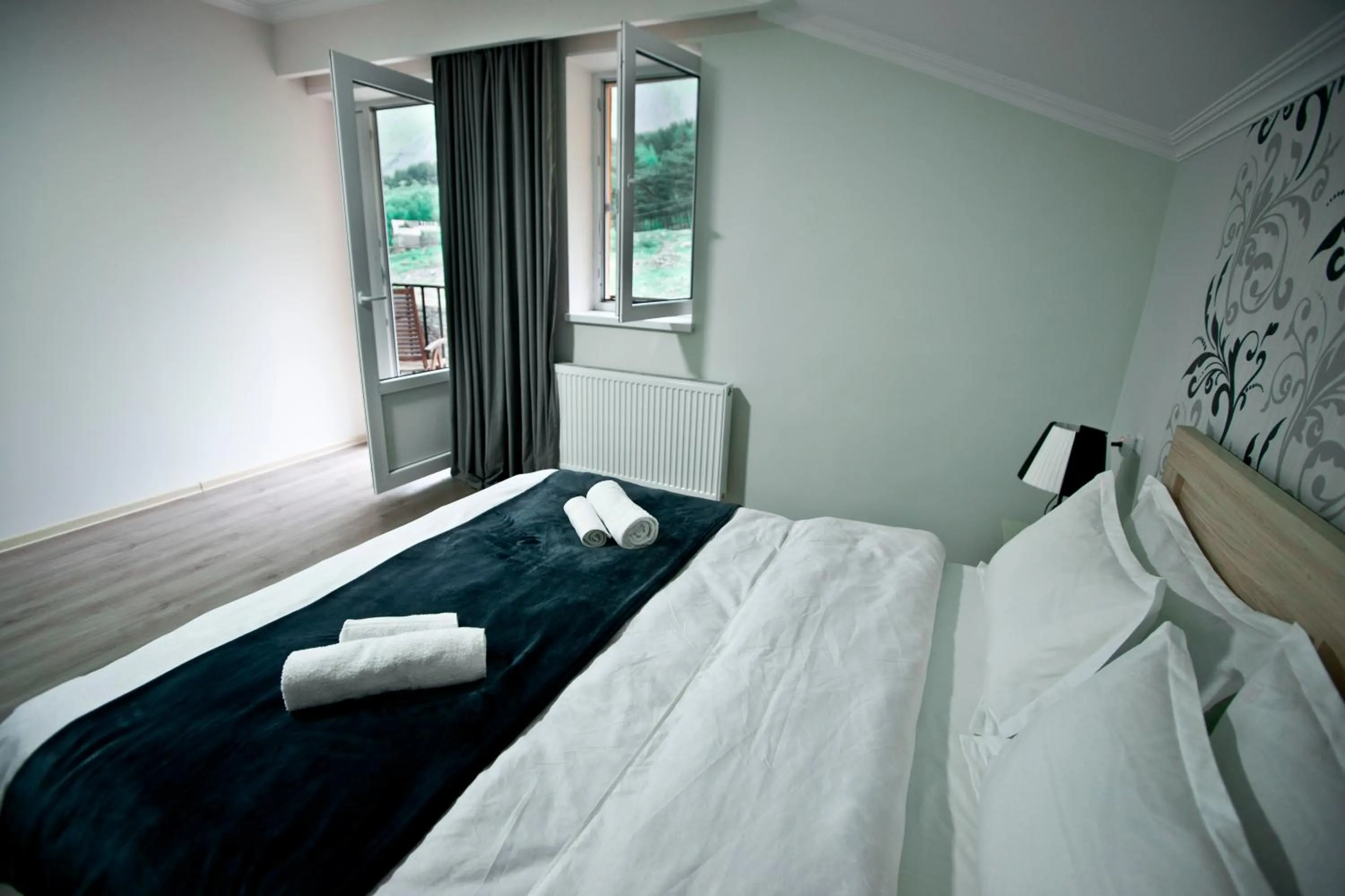 Double Room with Balcony in Hotel NOA Kazbegi